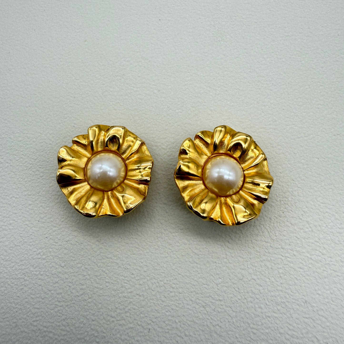 Givenchy Vintage Flower Motif with Pearl Golden Clip-on Earrings