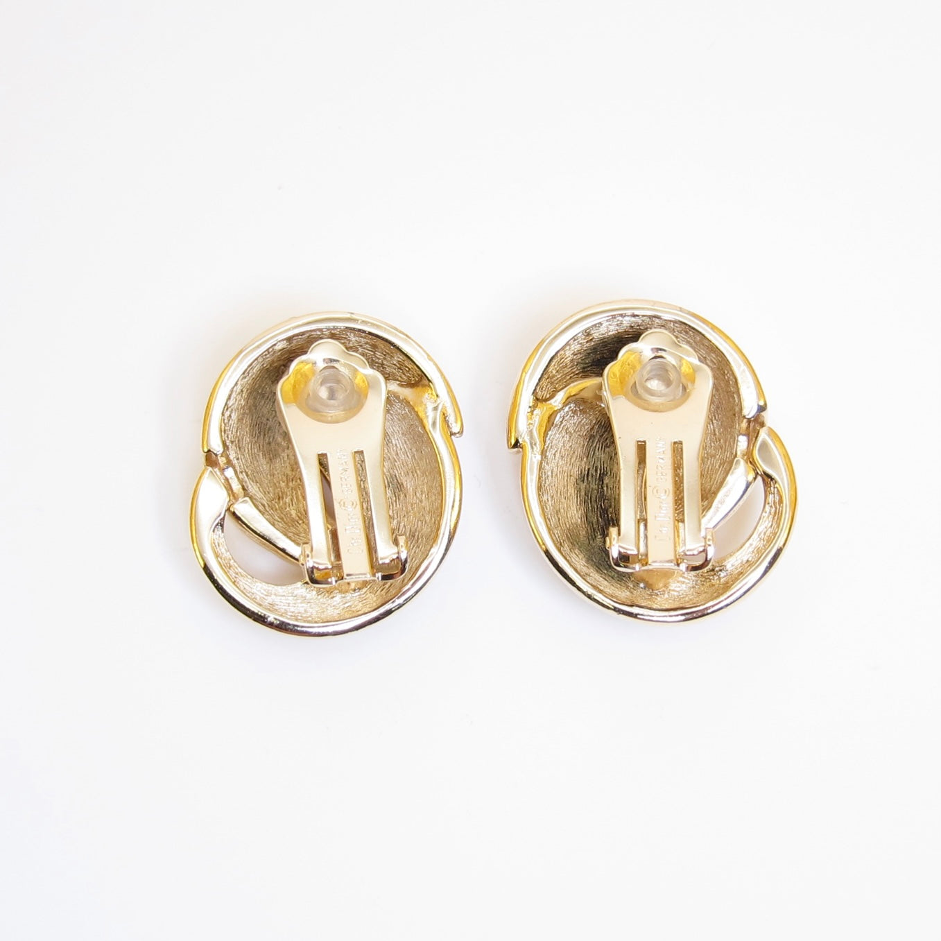 Christian Dior Vintage Stylish Golden Clip-on Earrings