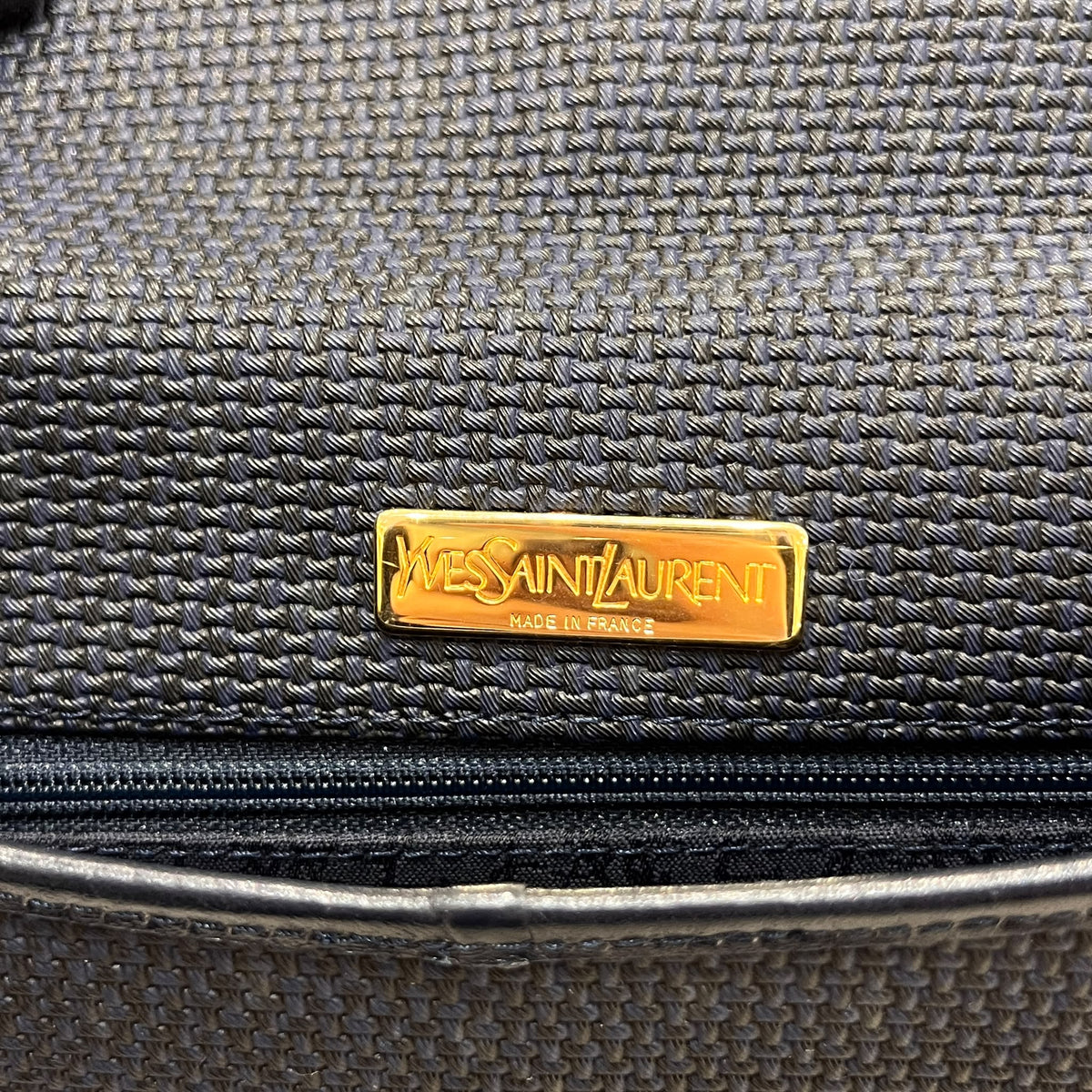 Yves Saint Laurent 中古深藍色編織信封肩袋