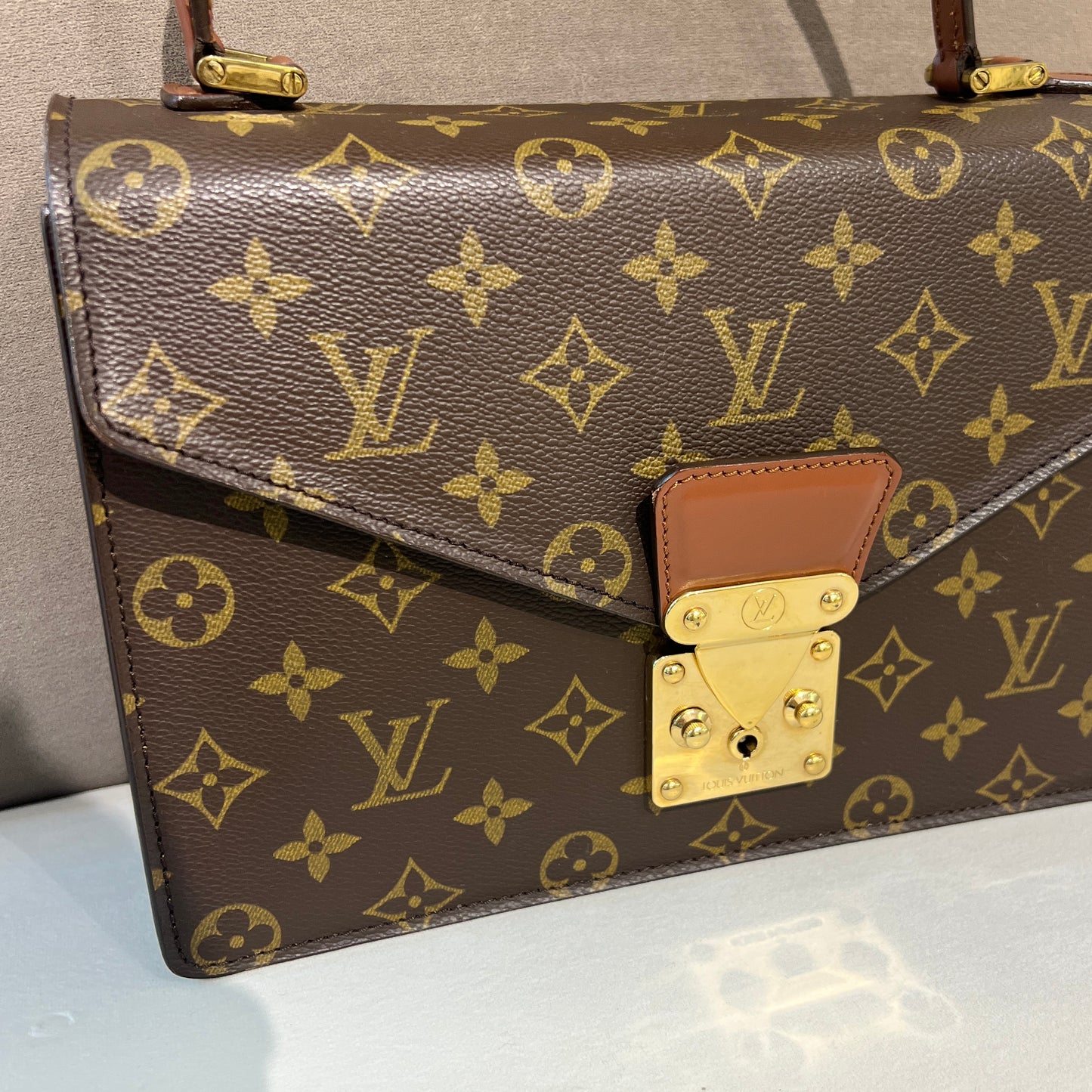 Louis Vuitton Vintage Classic Monogram Concorde Top Handle Handbag