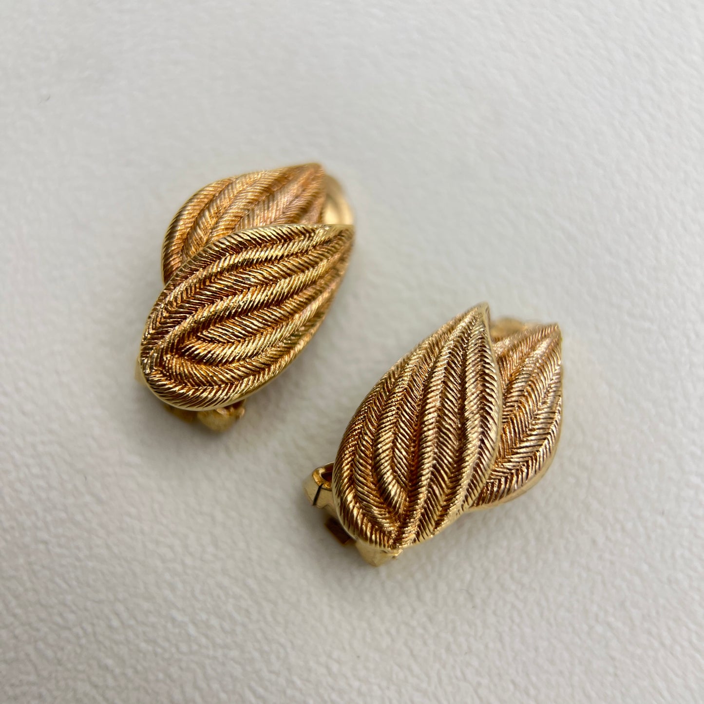 Christian Dior Vintage Leaves Motif Golden Clip-on Earrings