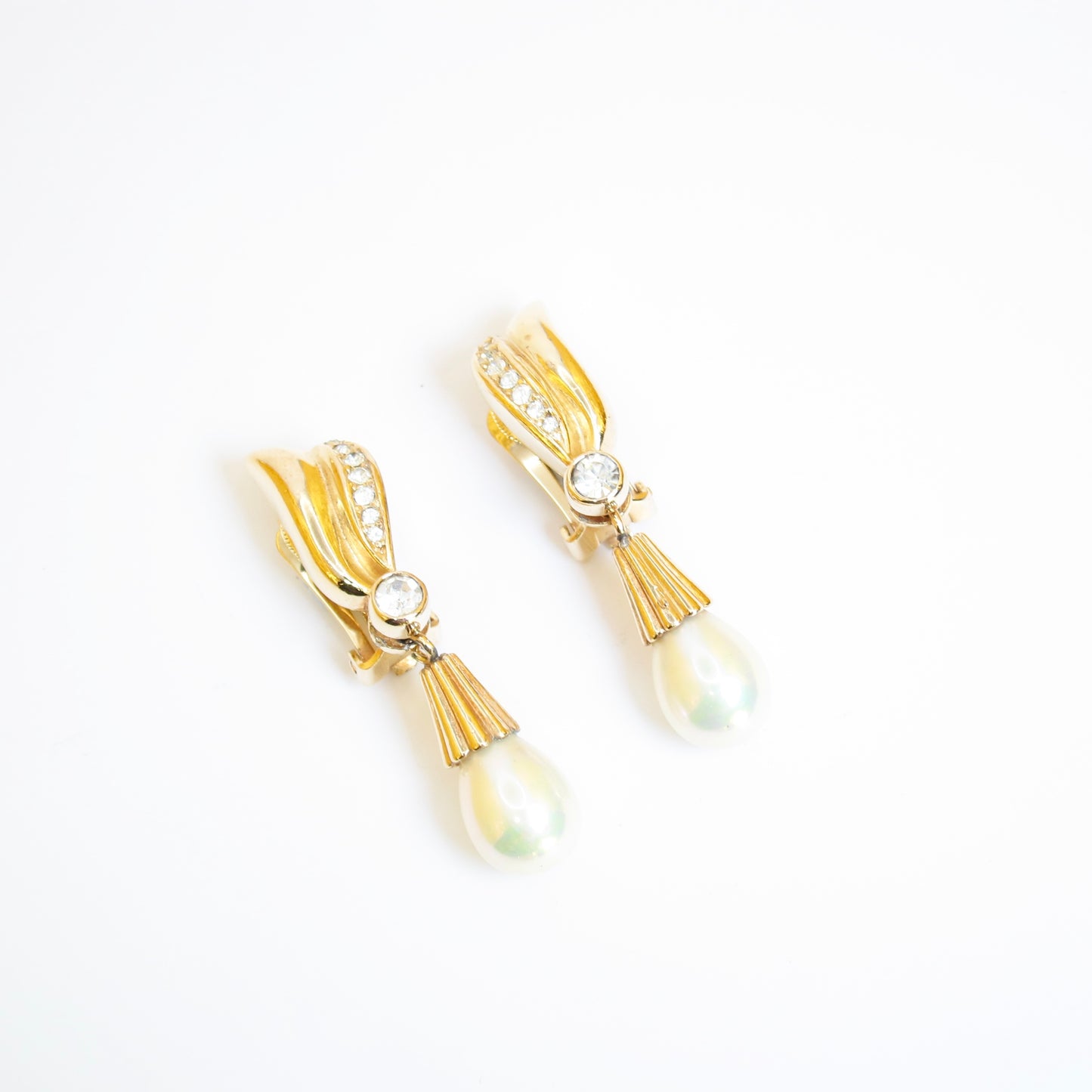 Christian Dior Vintage Stylish Pearl and Rhinestone Golden Clip-on Earrings