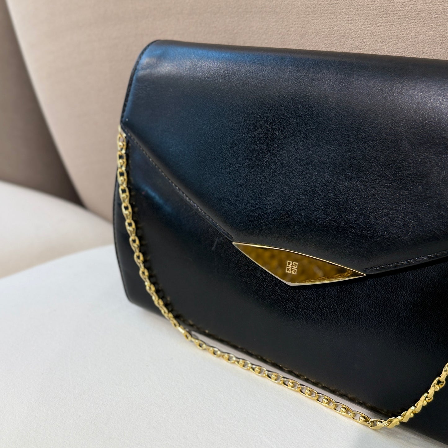Givenchy Golden 4G Logo Black Leather Golden Chain Shoulder Bag