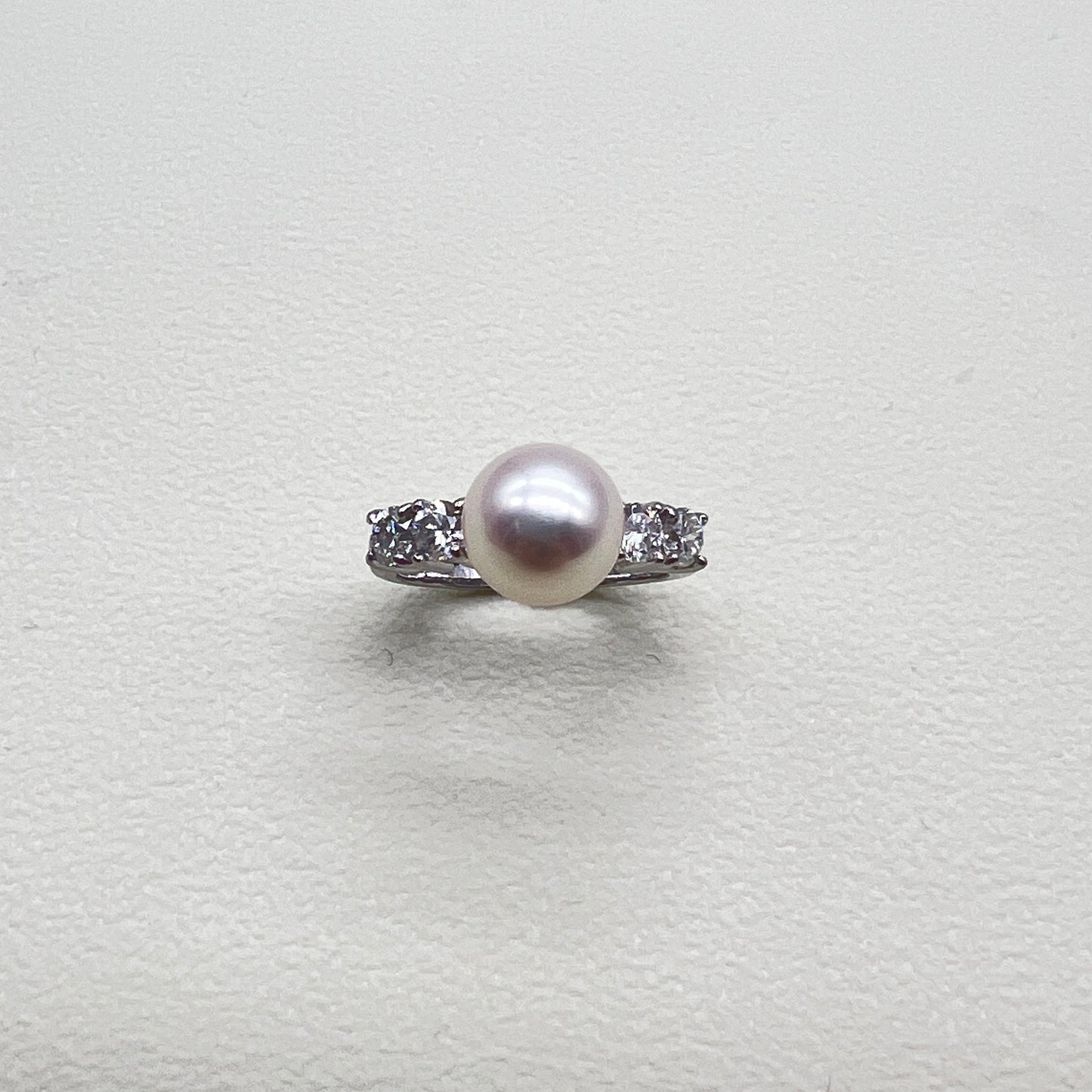 Tasaki Vintage 8mm Akoya Pearl Diamond White Gold Ring