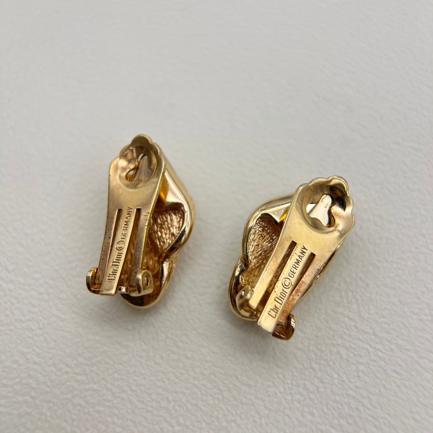 Christian Dior Vintage Leaves Motif Golden Clip-on Earrings