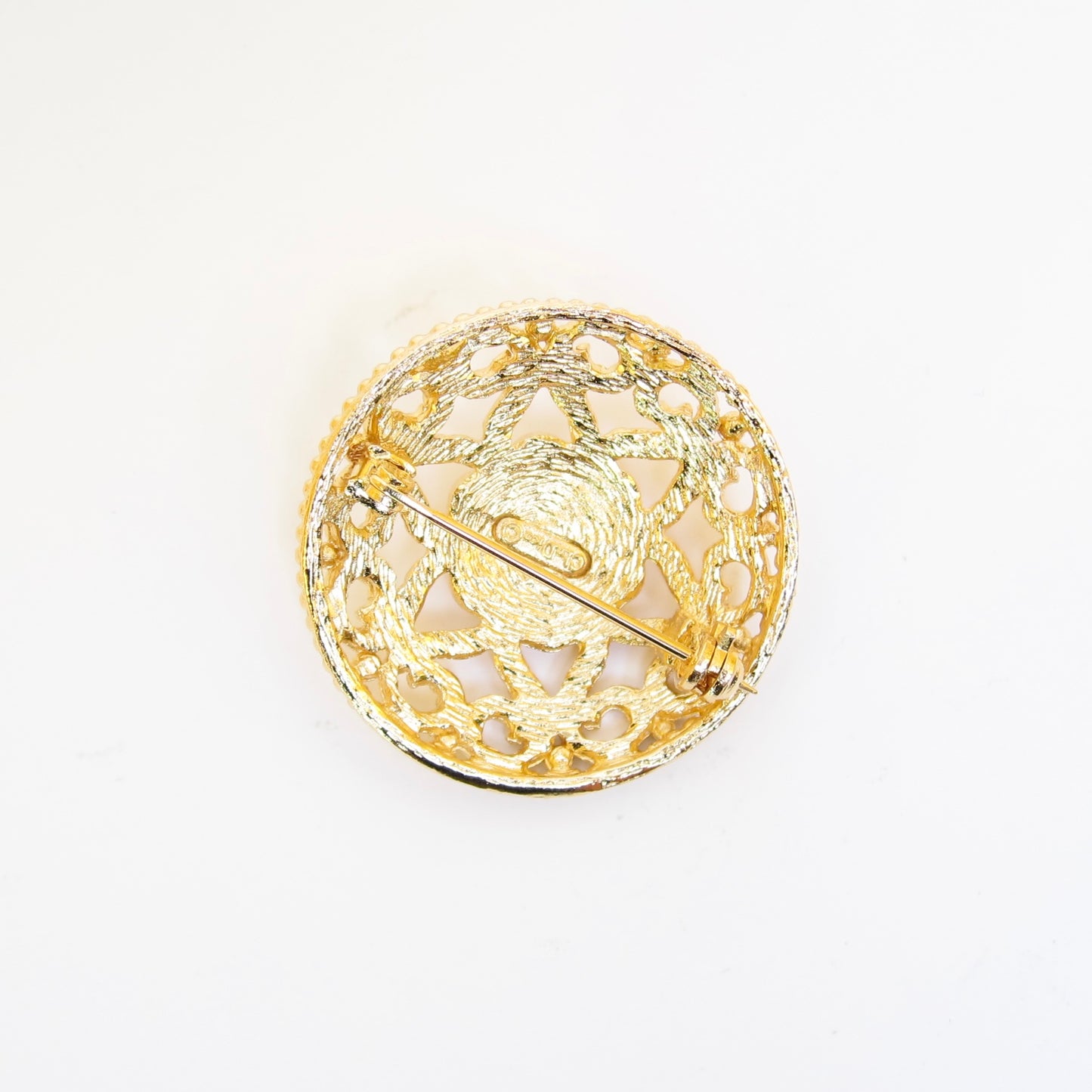 Christian Dior Vintage Folwer and Heart Golden Brooch