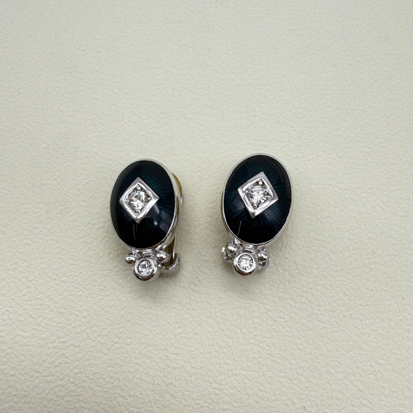 Burberry Vintage Oval Shape with Rhinestone Emerald Green and Silver Clip-on Earrings