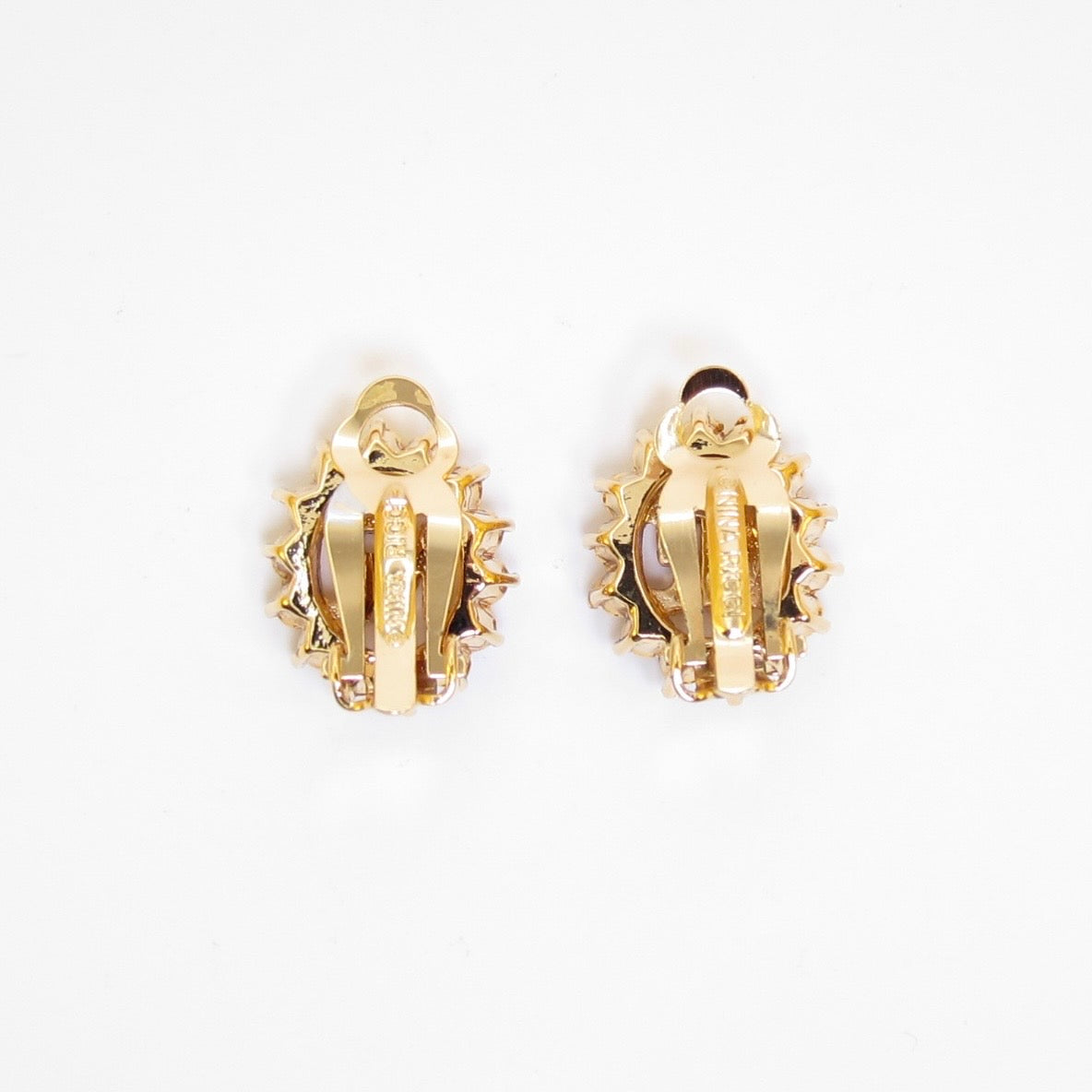 Nina Ricci Vintage NR Logo in Oval Shaped with Rhinestone Golden Clip-on Earrings