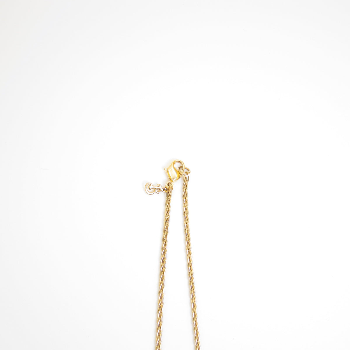 Burberry Vintage Oval Floral Motif Gold-Tone Pendant Necklace