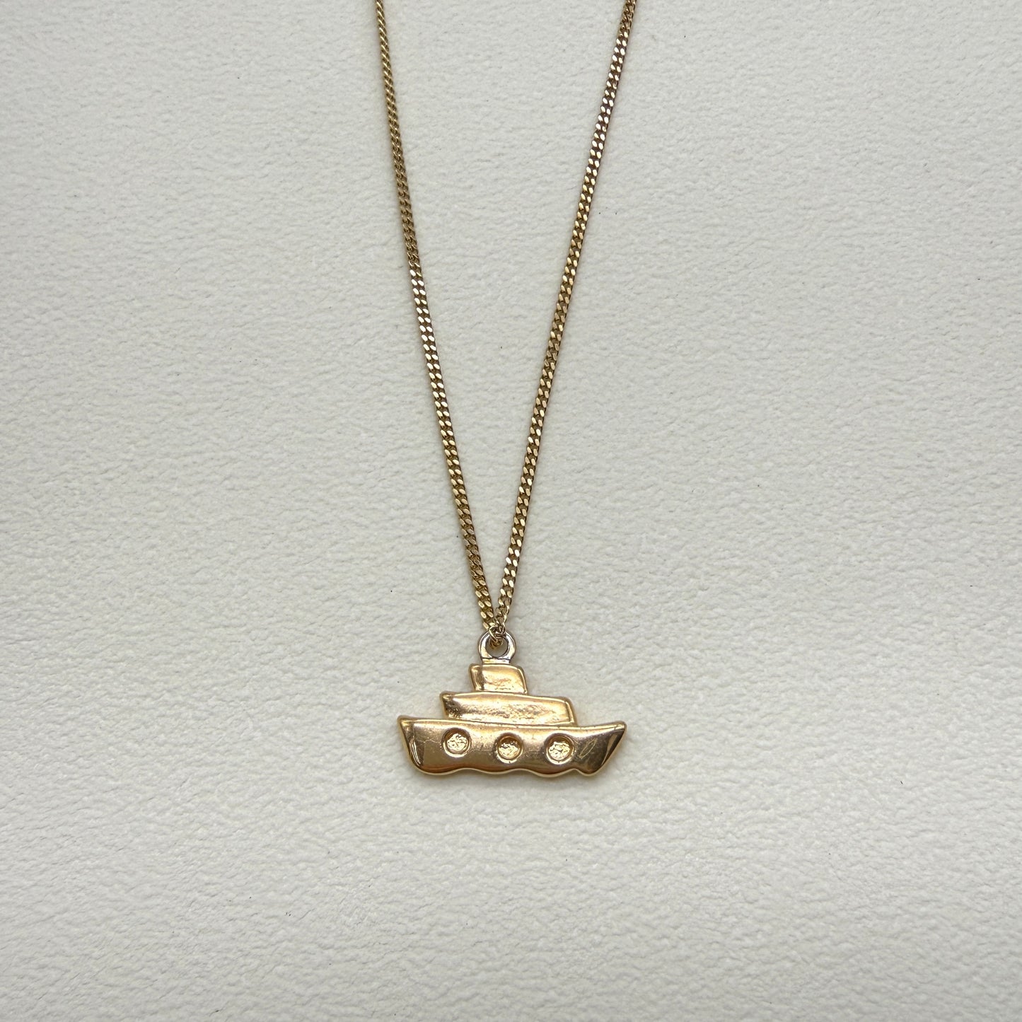 Givenchy Vintage Ship Motif Pendant Golden Necklace