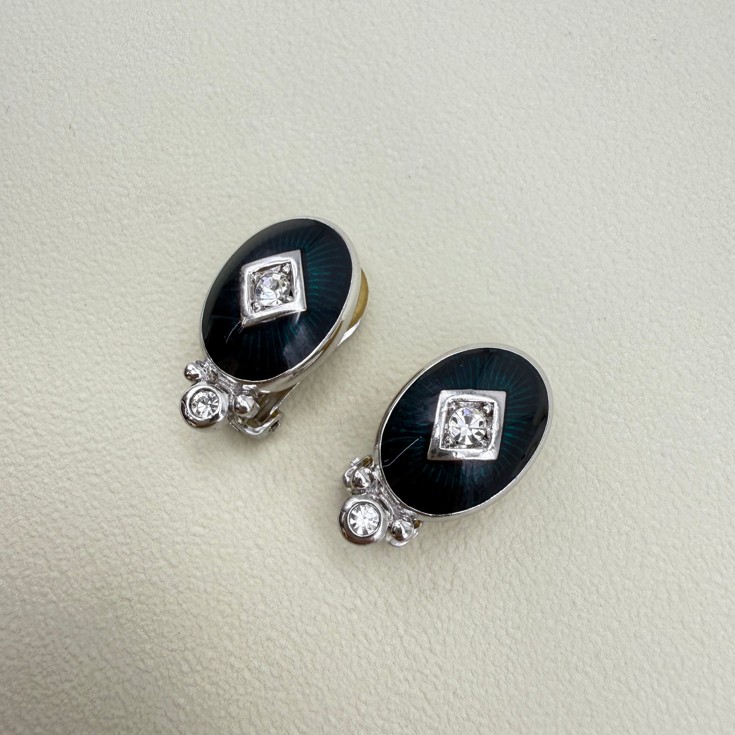 Burberry Vintage Oval Shape with Rhinestone Emerald Green and Silver Clip-on Earrings