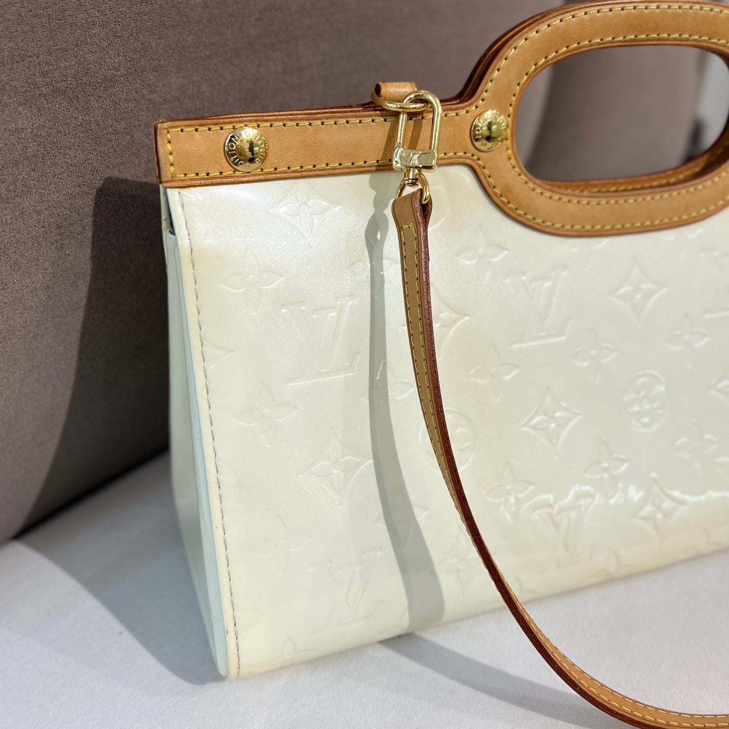 Louis Vuitton Vintage Light Yellow Enamelled Leather Monogram Handbag