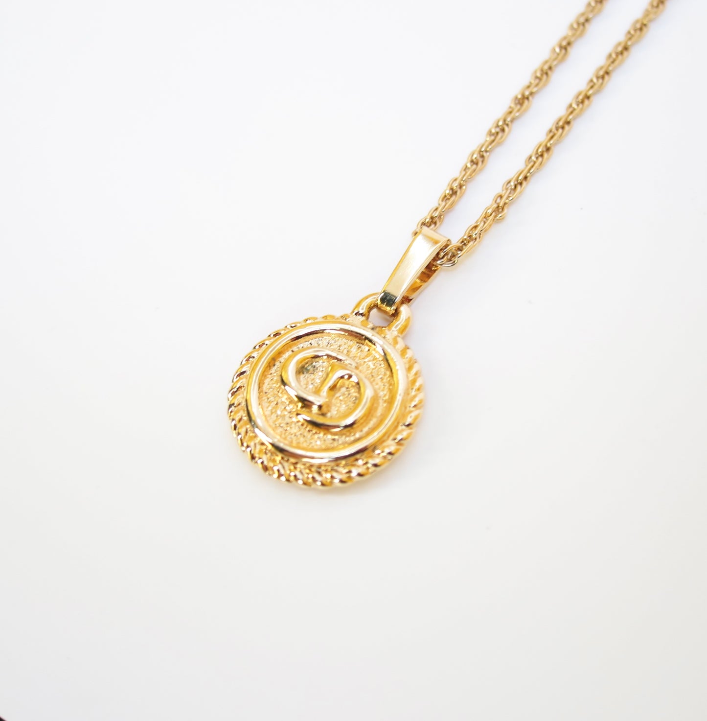 Christian Dior Vintage CD Logo in Circle Golden Necklace