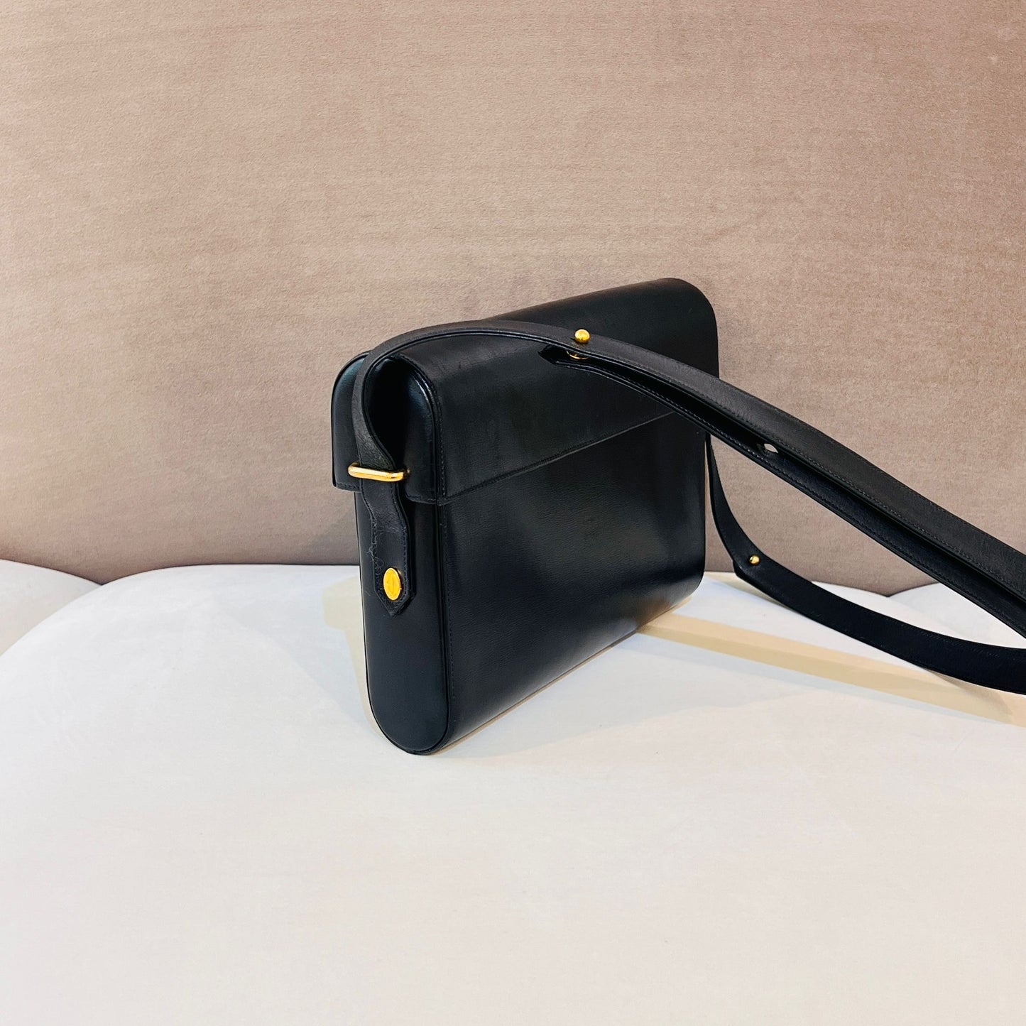Cartier Vintage Black Leather Sapphire Line Shoulder Bag