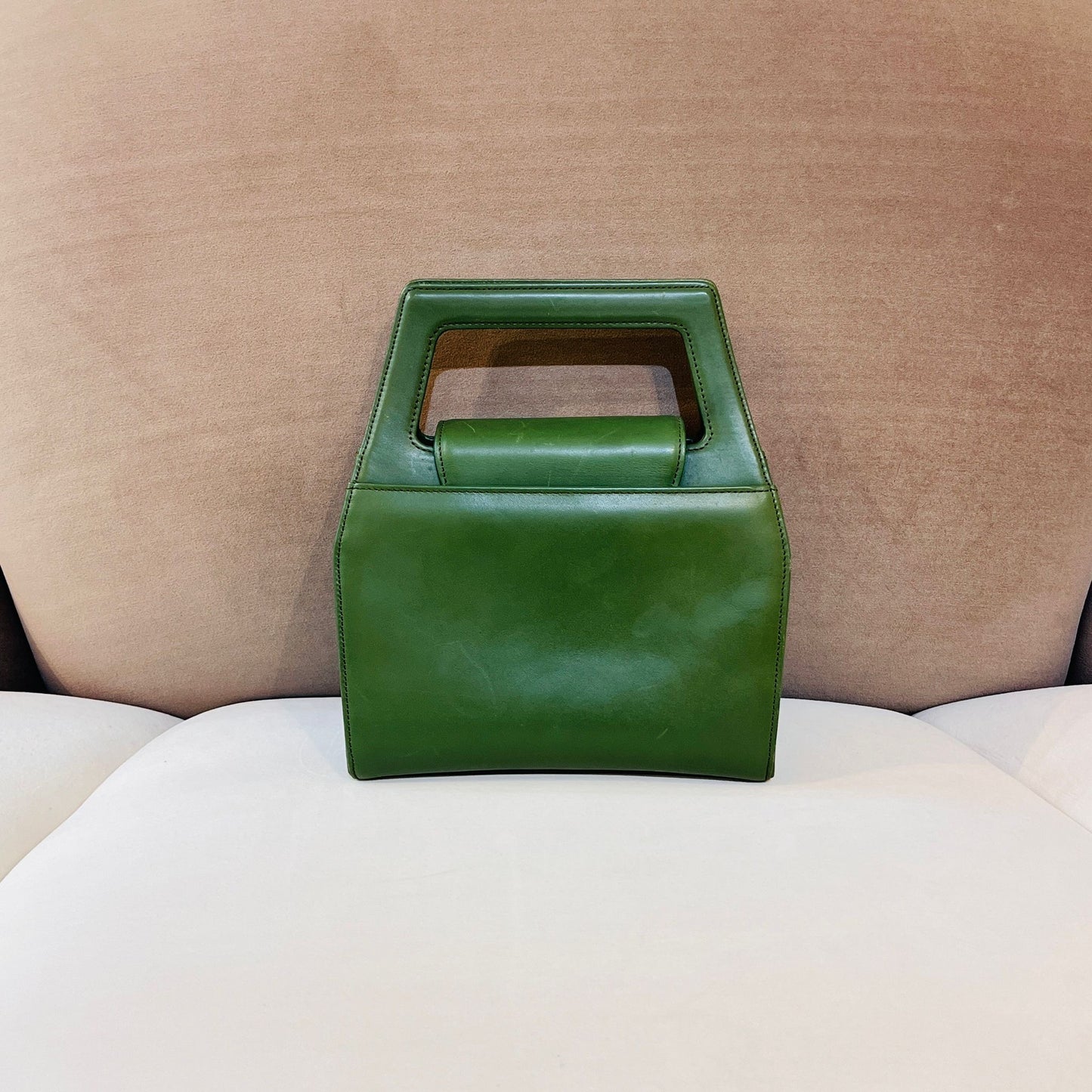 Givenchy Vintage Structured Green Leather Handbag With Medallion Clasp