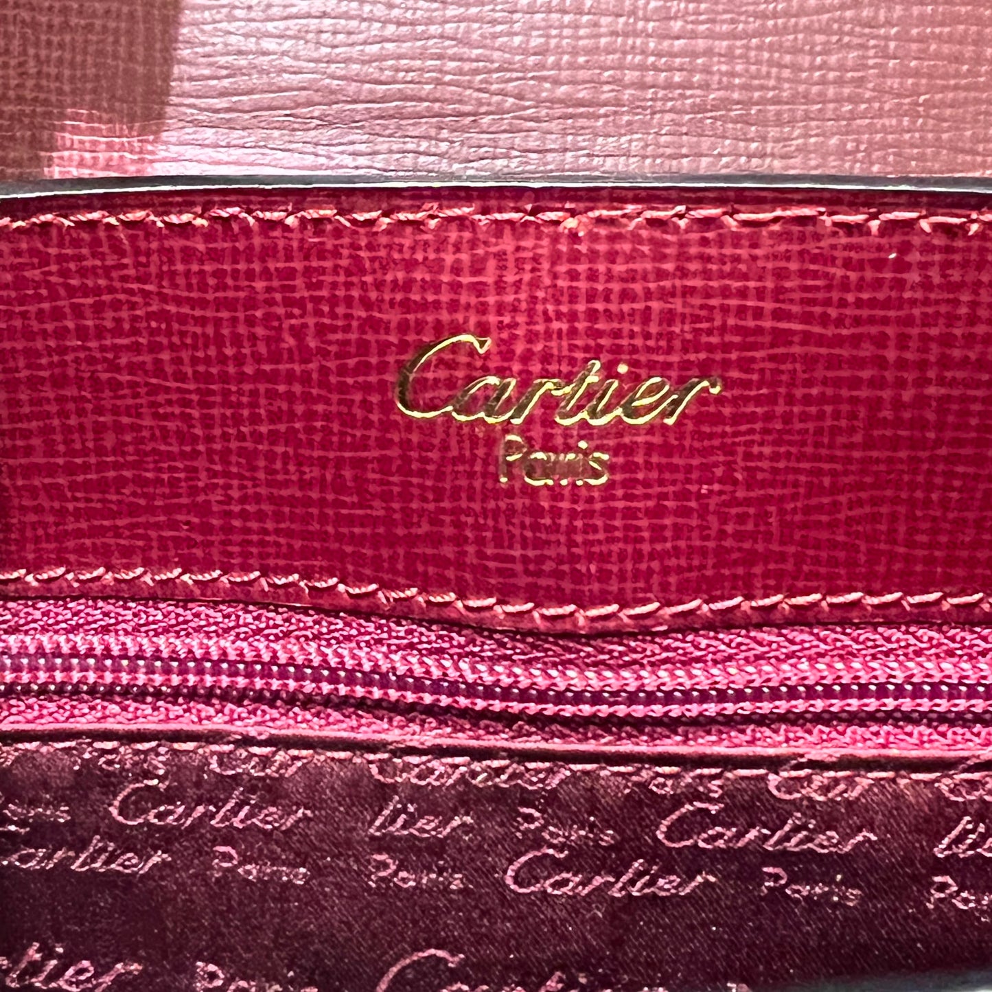 Cartier Vintage Must De Cartier Wine Red Leather Hobo Shoulder Bag
