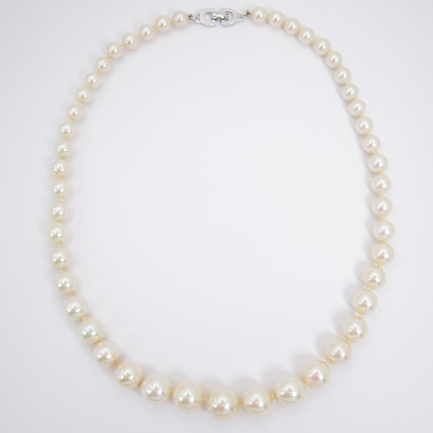 Christian Dior Vintage Classic Pearl Necklace