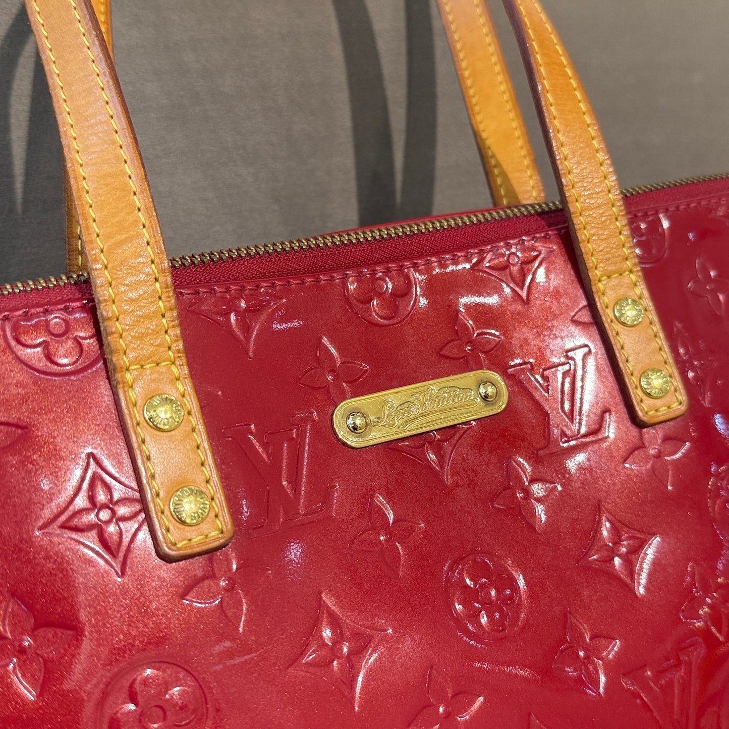 Louis Vuitton Vintage Vernis Bellevue Gm Pomme D’amour Patent Tote Bag