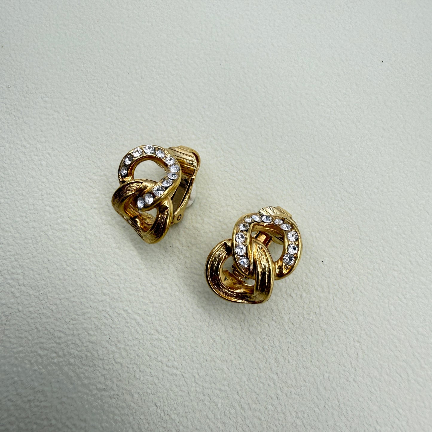 Christian Dior Vintage Chain Link With Rhinestone Golden Clip-on Earrings