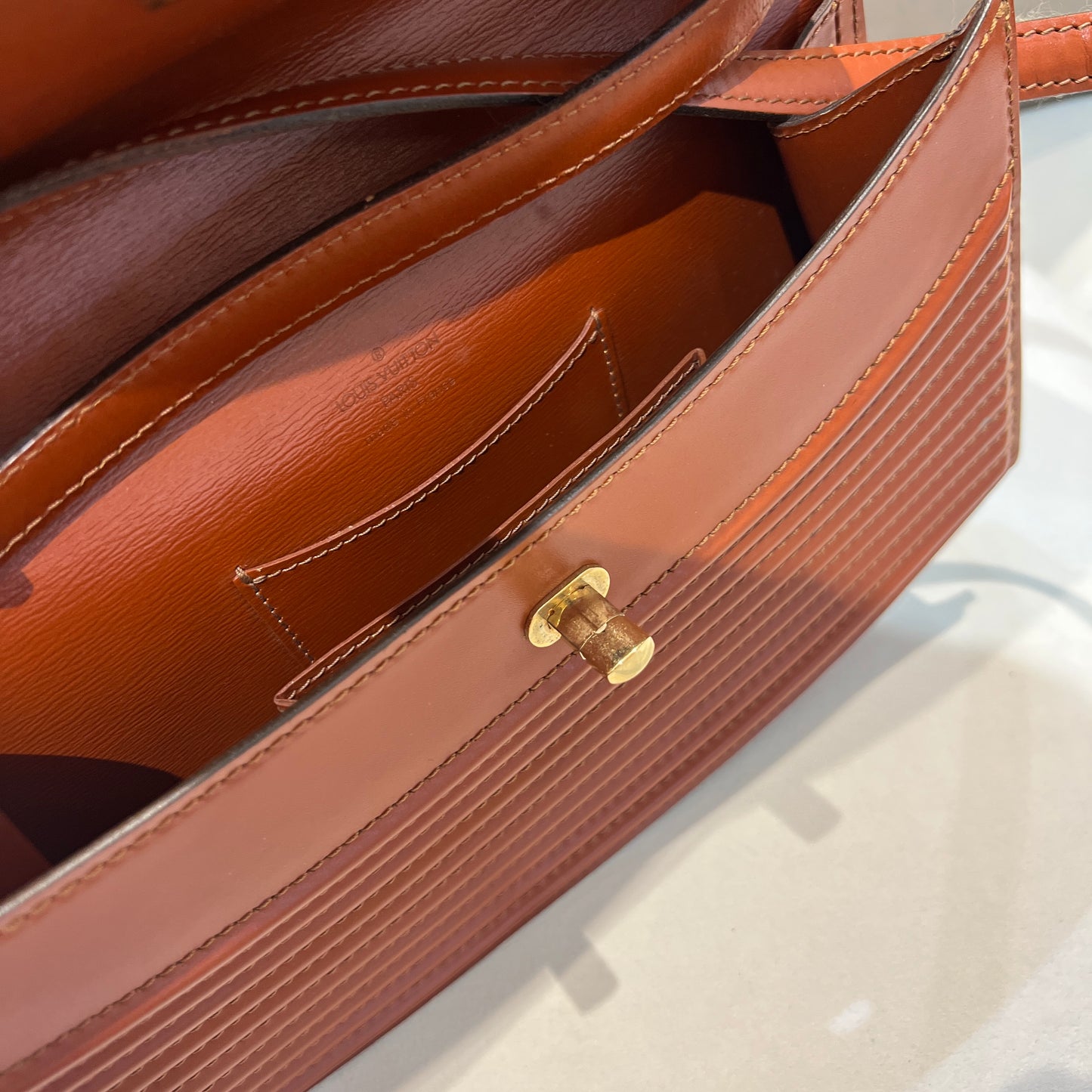 Louis Vuitton Vintage Golden Turn Lock Brown Epi Prebourg Shoulder Bag