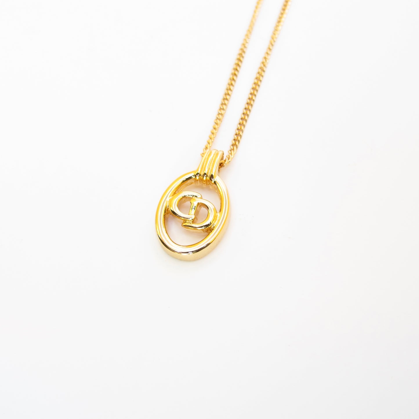 Christian Dior Vintage CD Logo in Oval Shape Golden Necklace