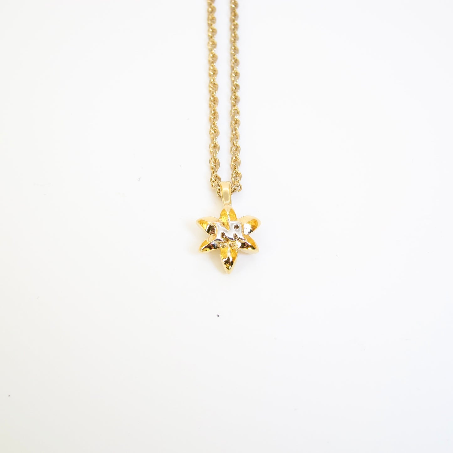 Nina Ricci Vintage NR Logo on Folwer Golden Necklace