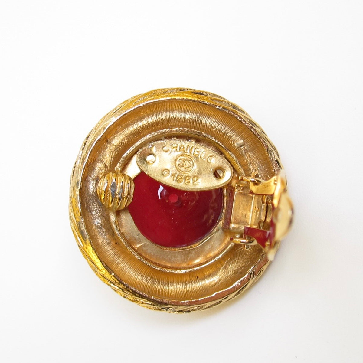 Chanel Vintage Red Gripoix Glass Round Rope Golden Clip-on Earrings