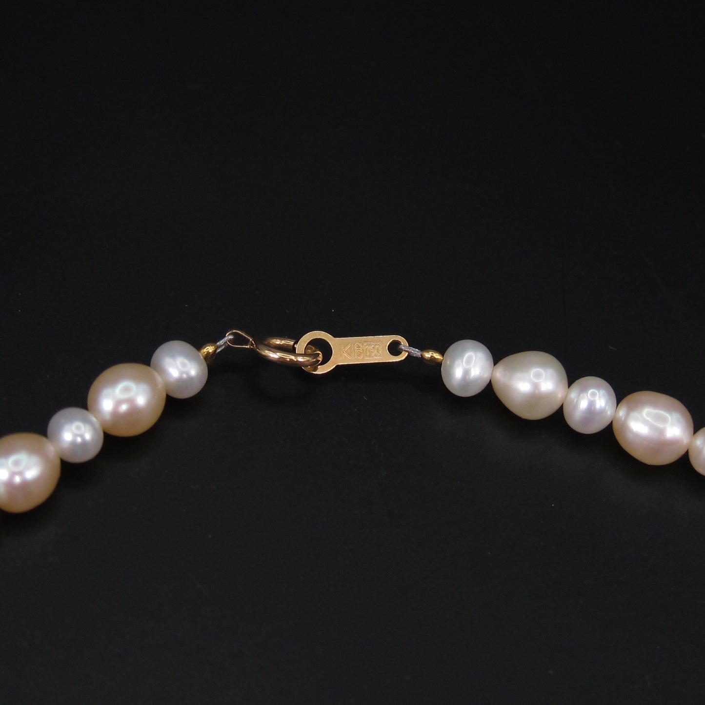 No Brand Vintage Two Tone Freshwater Pearl with K18 Clasp Necklace