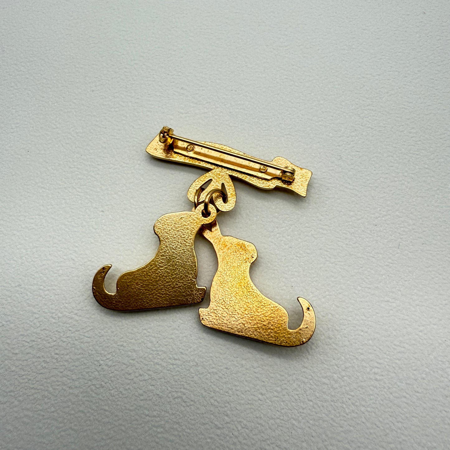 Hermes Vintage Skate Shoes Motif Golden Brooch