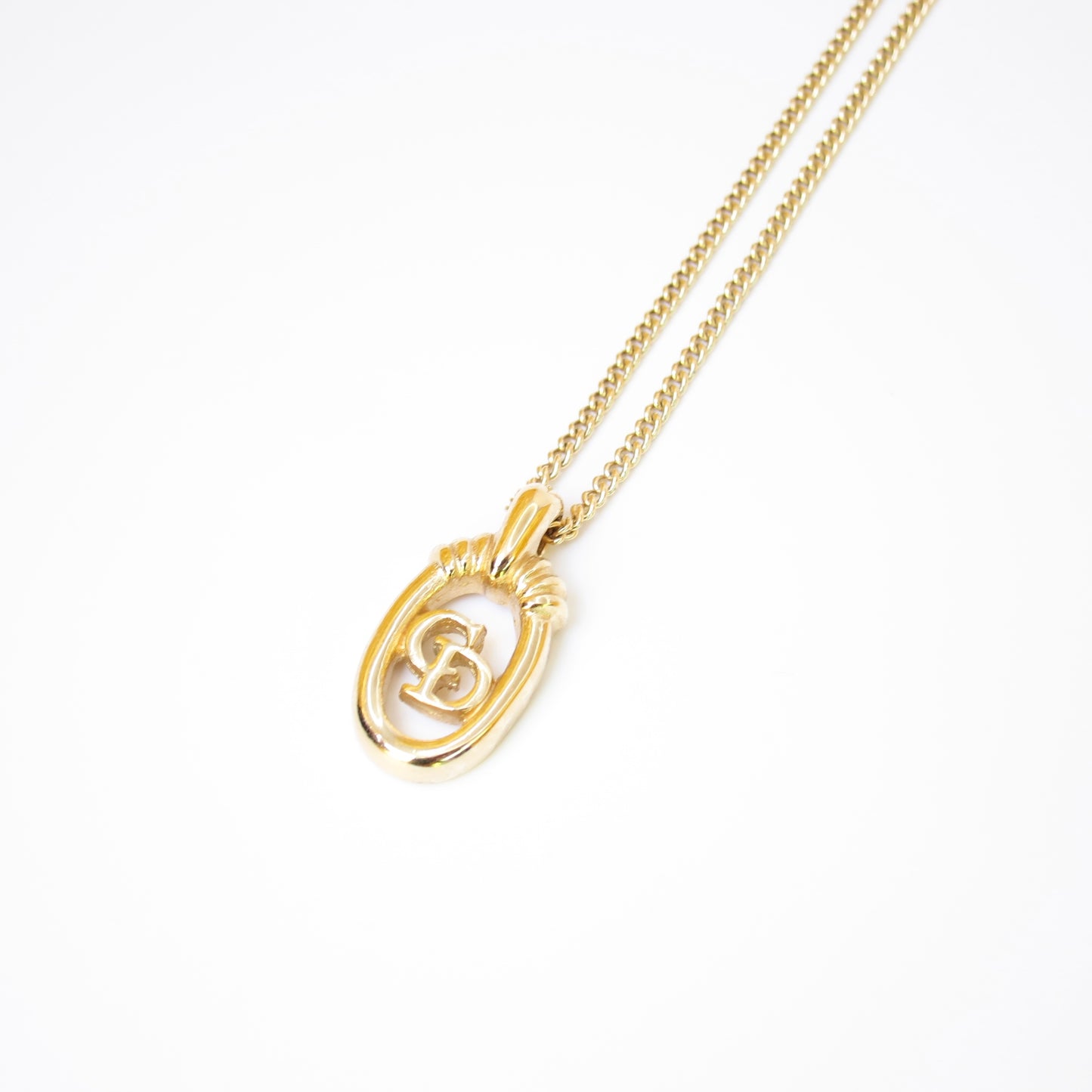 Christian Dior Vintage CD Logo in Oval Shape Golden Necklace