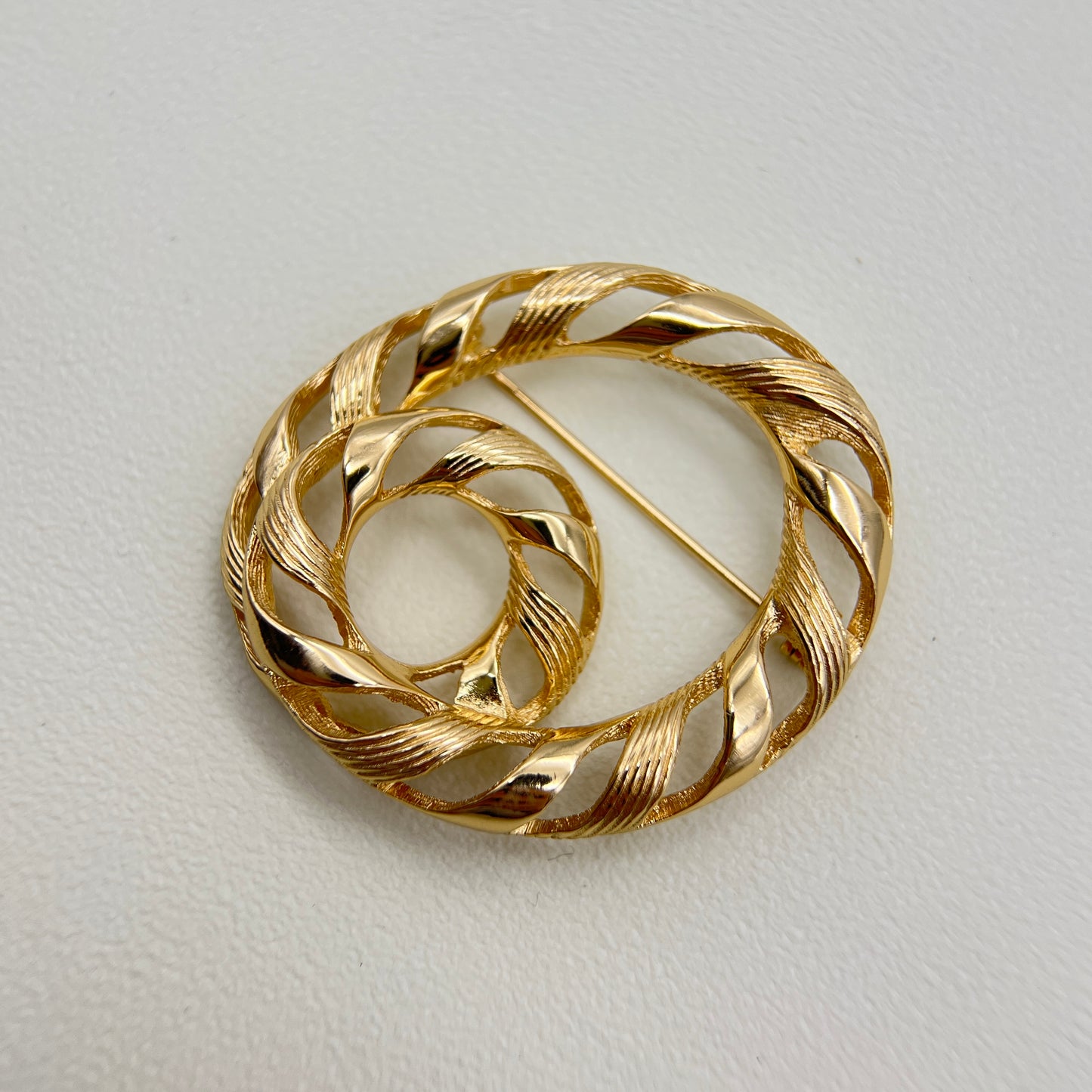 Christian Dior Vintage Double Circle Golden Brooch