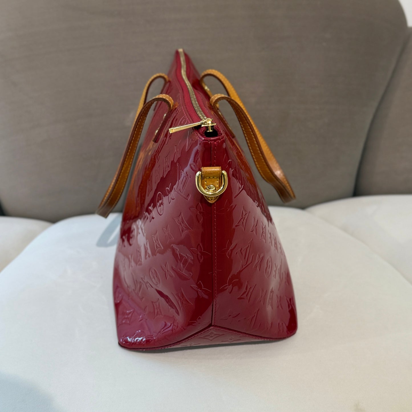 Louis Vuitton Vintage Vernis Bellevue Gm Pomme D’amour Patent Tote Bag