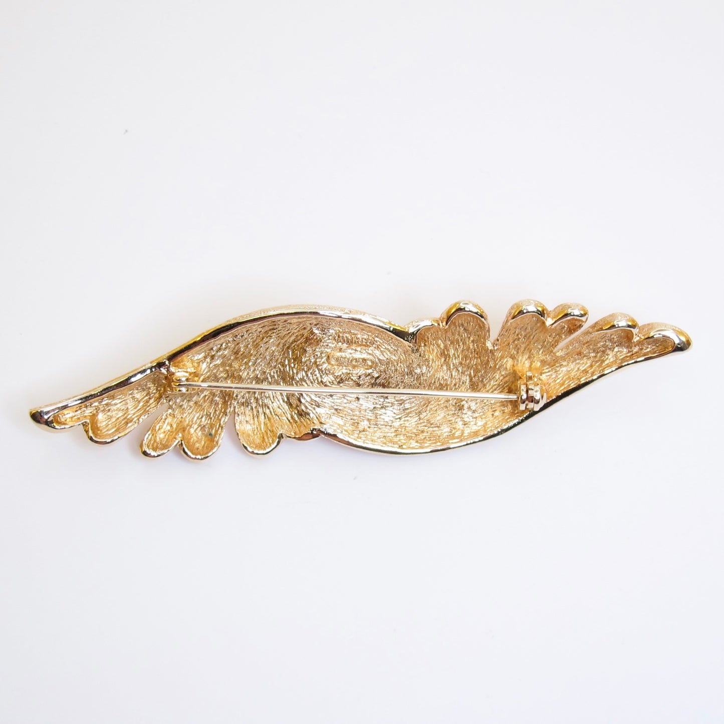 Christian Dior Vintage Stylish Pearl and Golden Brooch