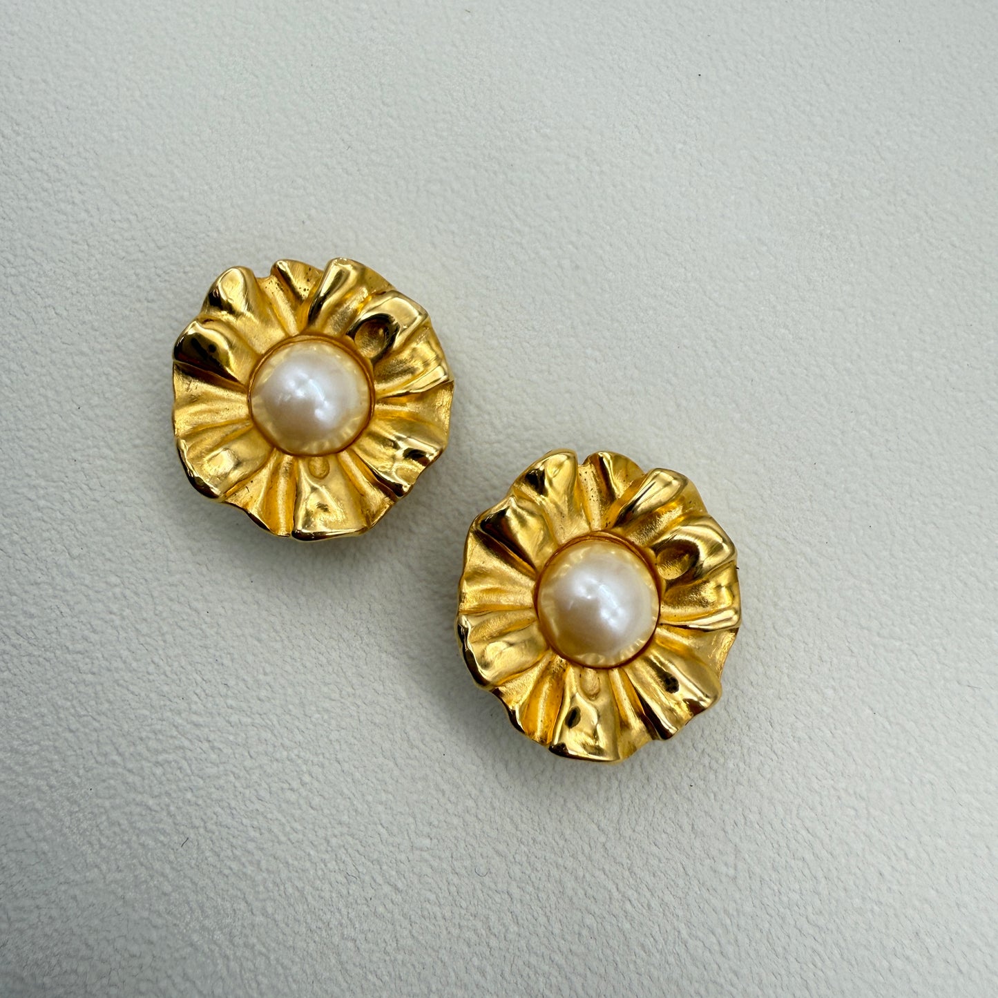 Givenchy Vintage Flower Motif with Pearl Golden Clip-on Earrings