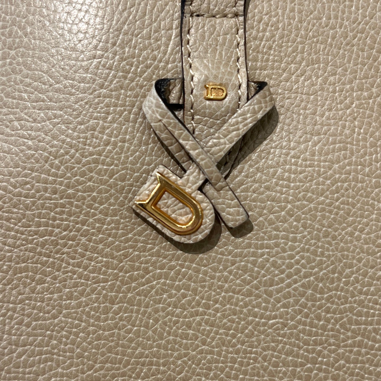 Delvaux Vintage Beige Grain Leather Tall Tote Handbag