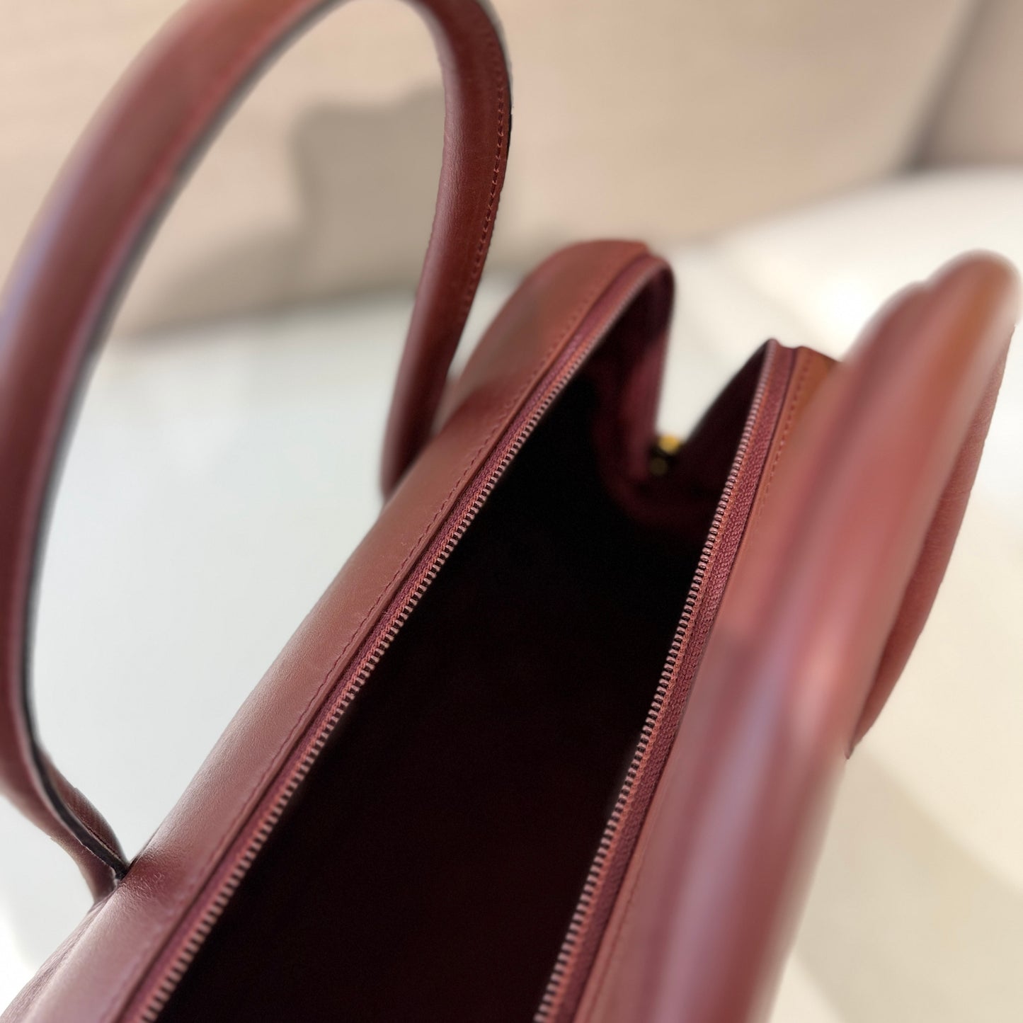 Cartier Must Line Burgundy Red Leather Boston Bag With Golden Chain Logo Charm
