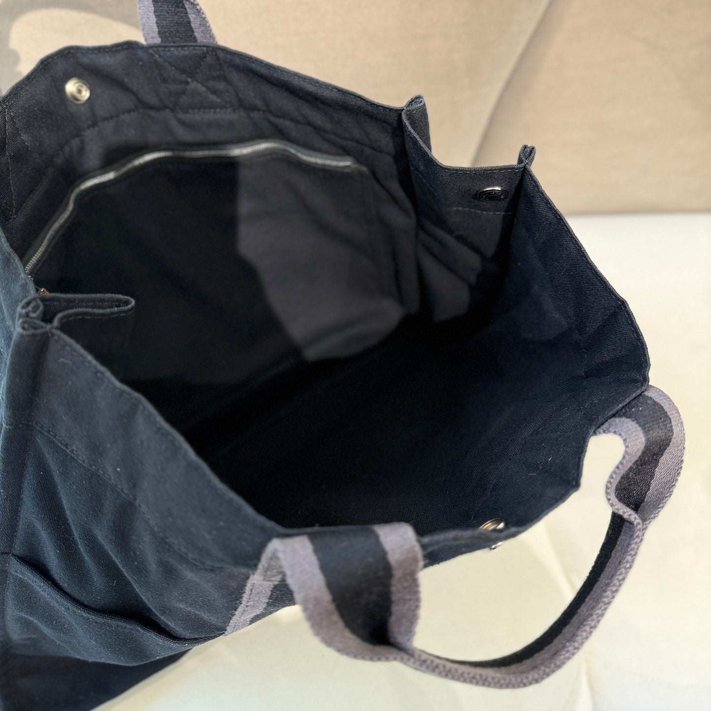 Hermès Vintage Air Line Black Canvas Tote Bag With Striped Web Handles