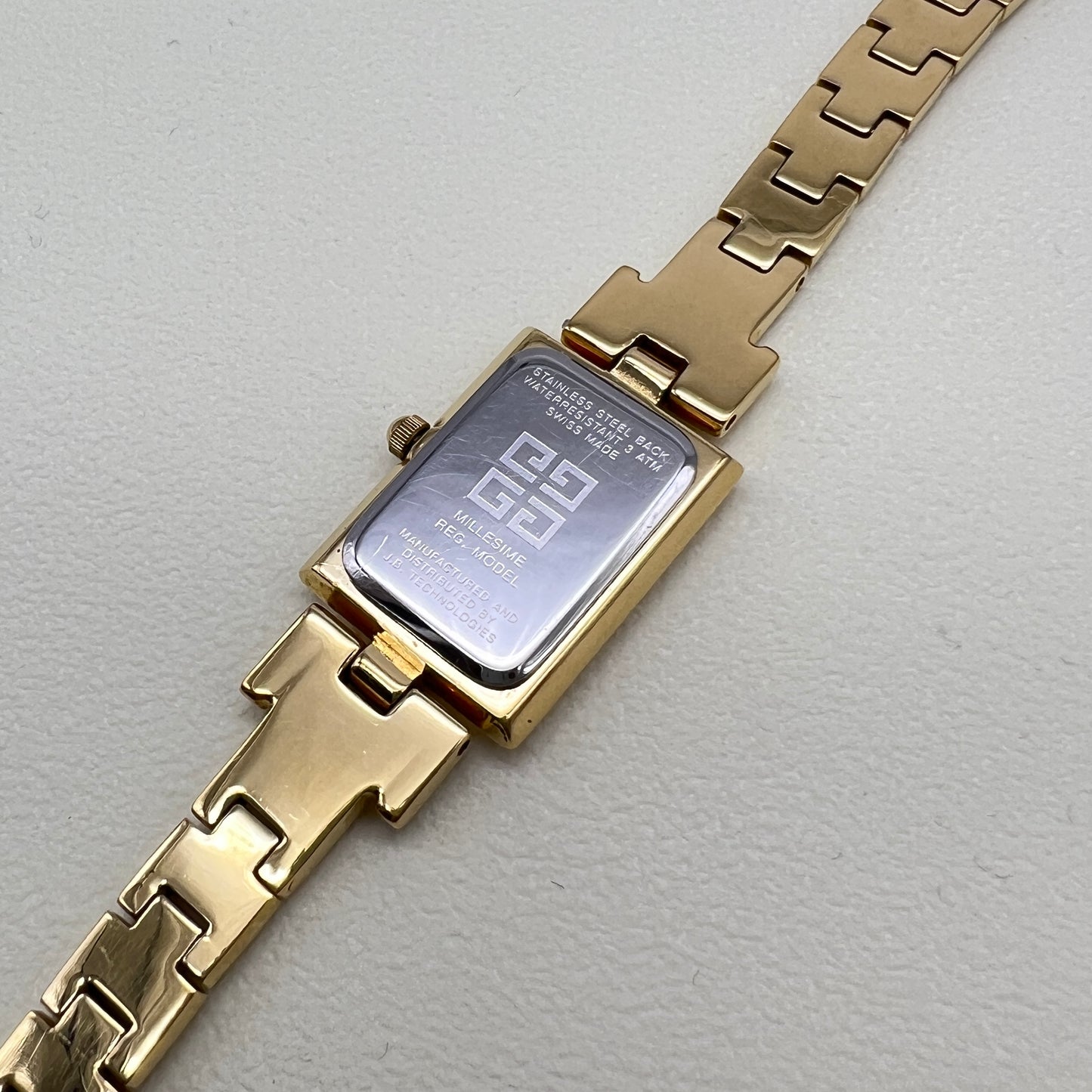 紀梵希 (Givenchy) 復古長方形象牙白金色女士腕錶