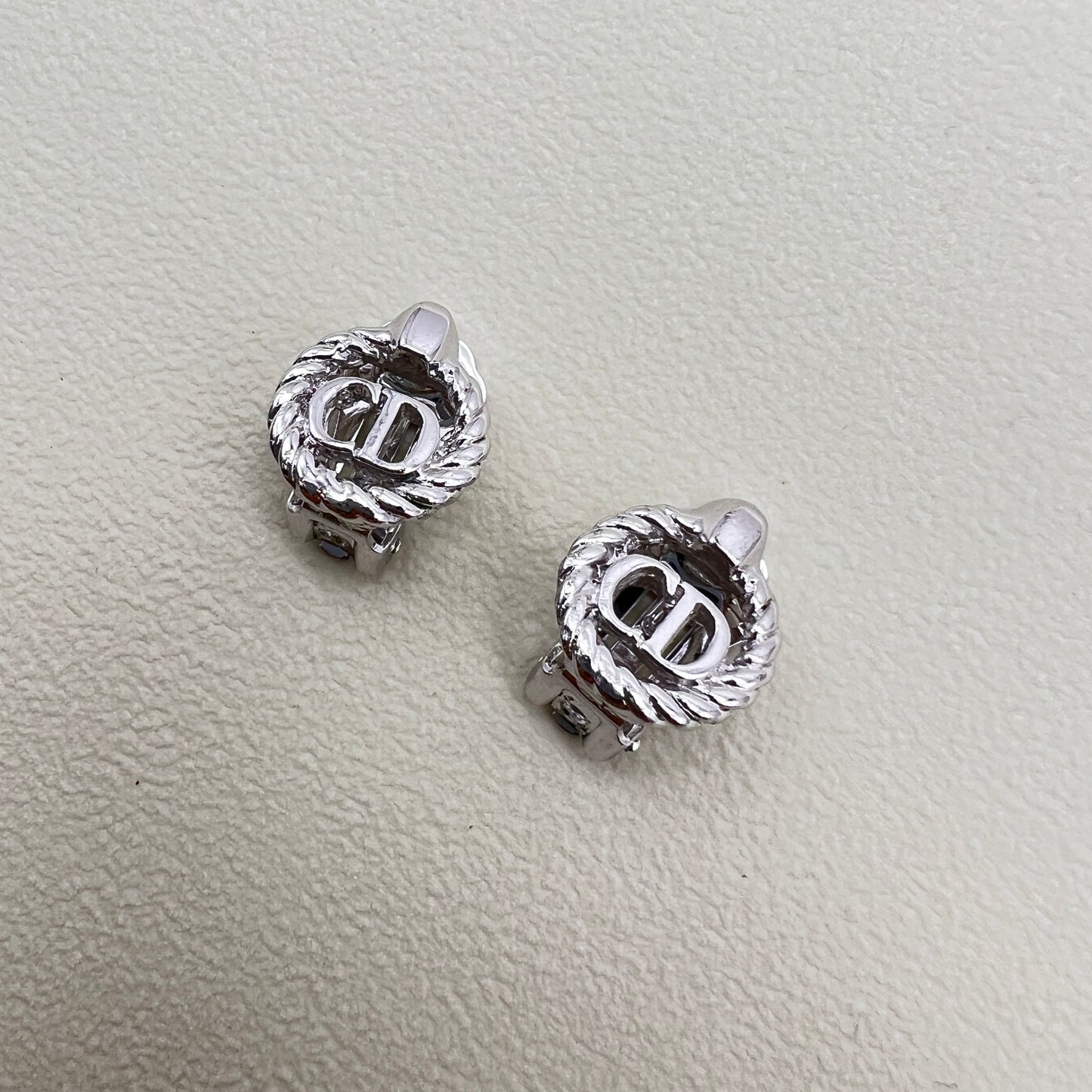 Christian Dior Vintage CD Logo in Twist Circle Silver Clip-on Earrings