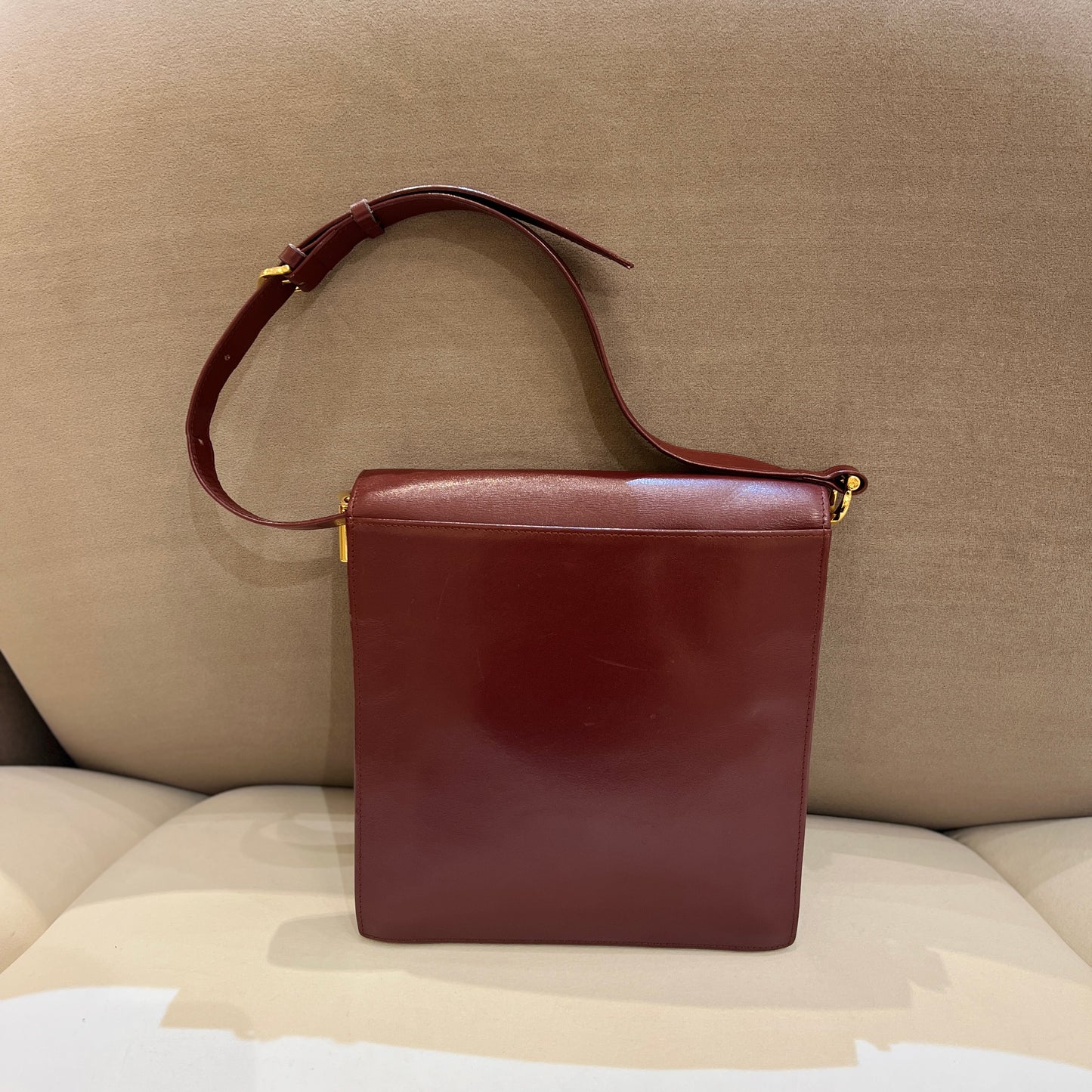 Cartier Vintage Must Line Burgundy Red Leather Shoulder Bag