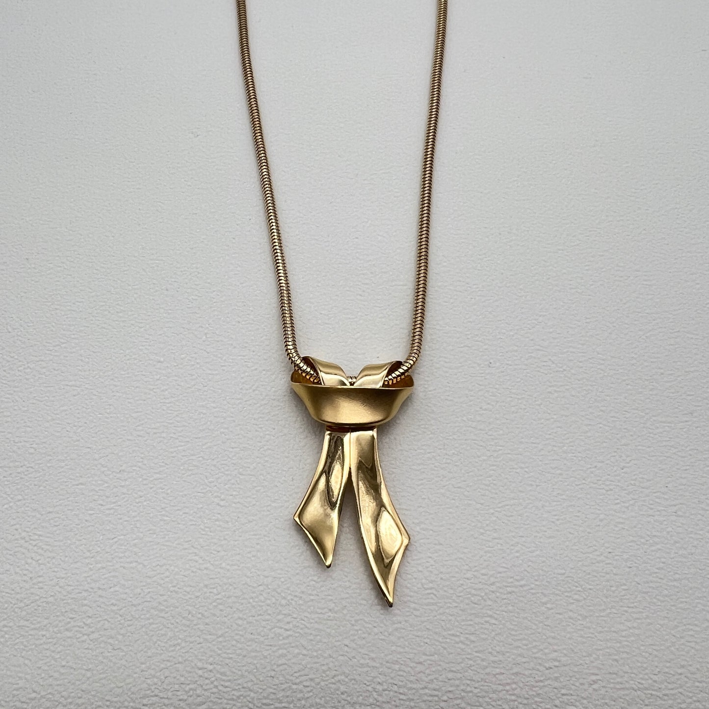 Givenchy Vintage Ribbon Motif Pendant Golden Necklace