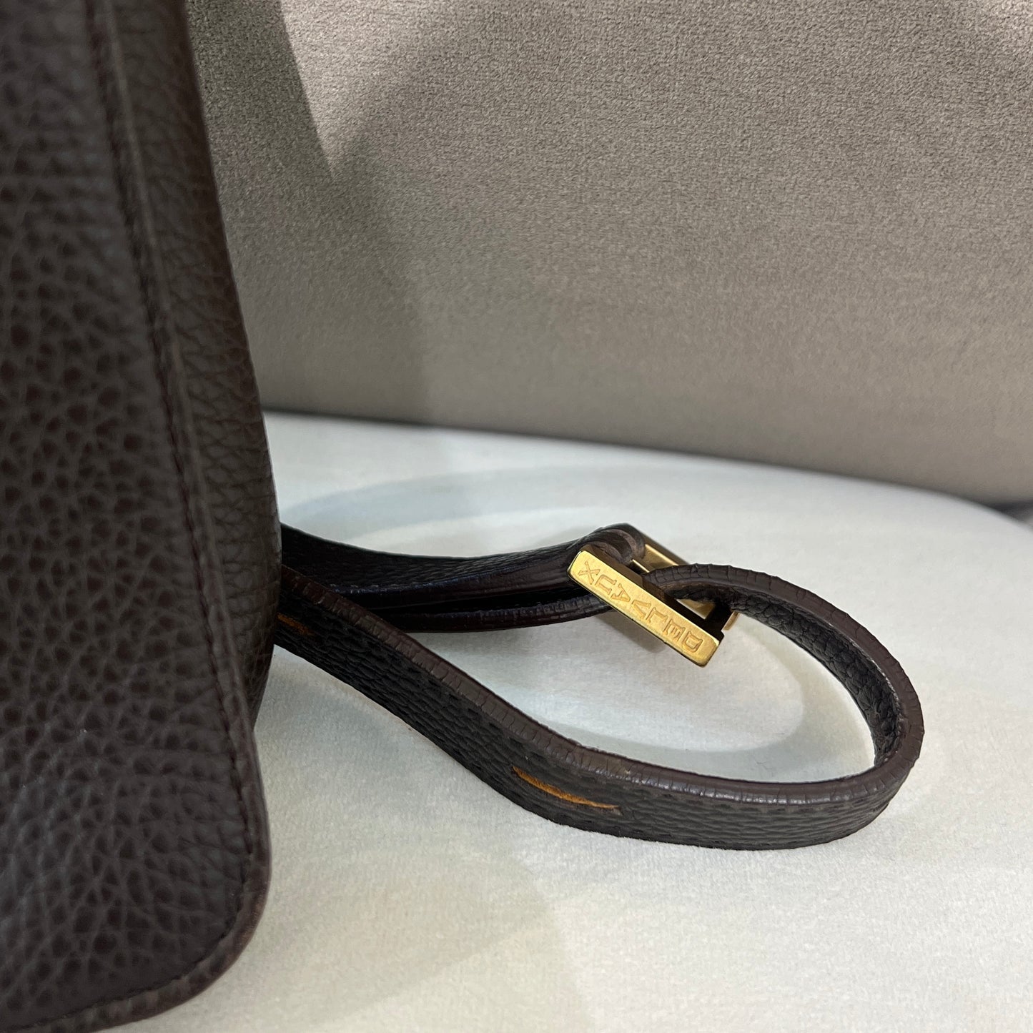 Delvaux Vintage Leather D Logo 深棕色皮革肩背包