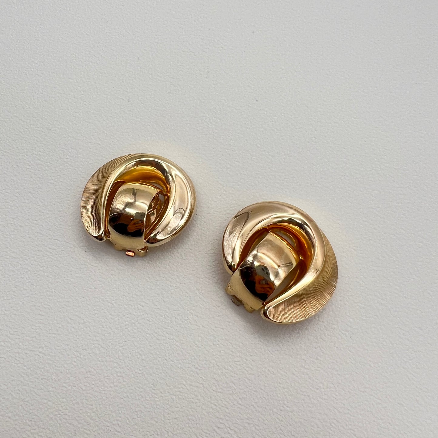 Christian Dior Vintage Stylish Golden Clip-on Earrings