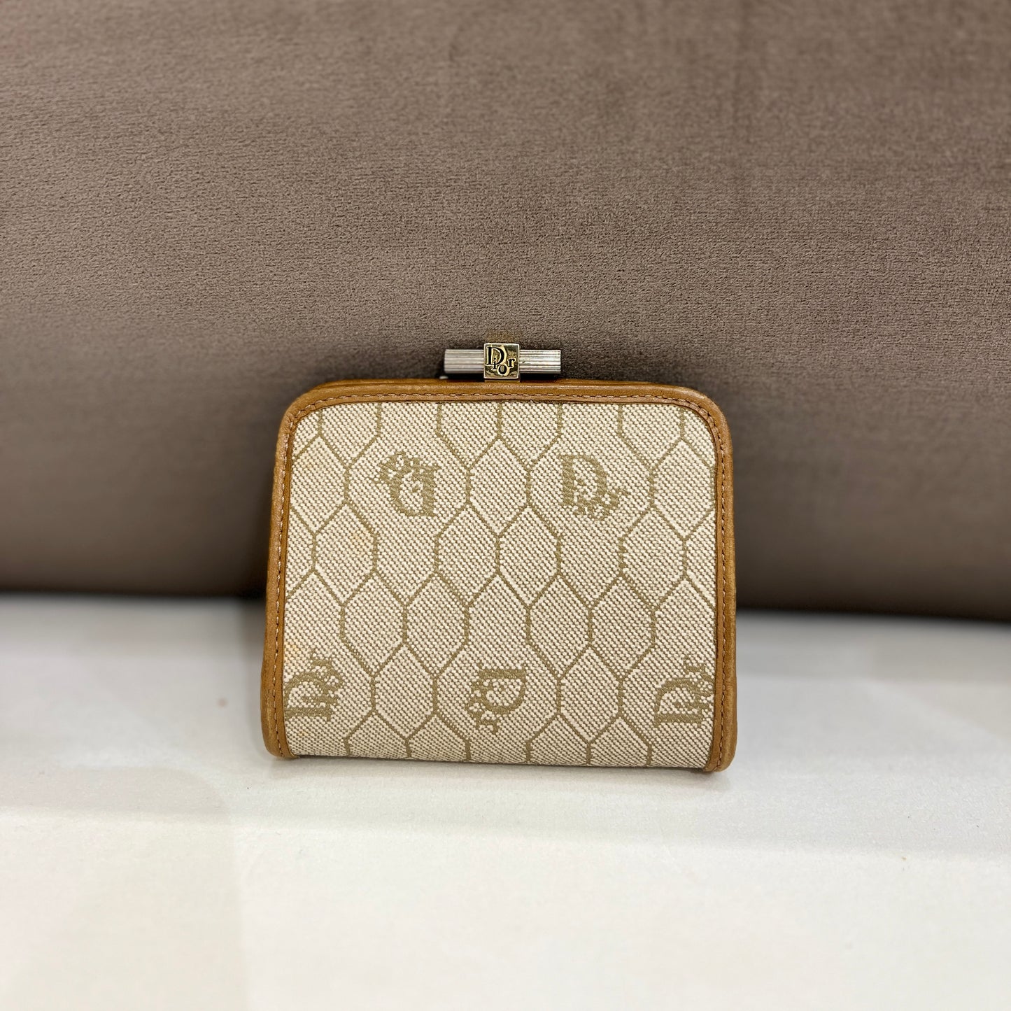 Christian Dior 復古棕色蜂巢零錢包
