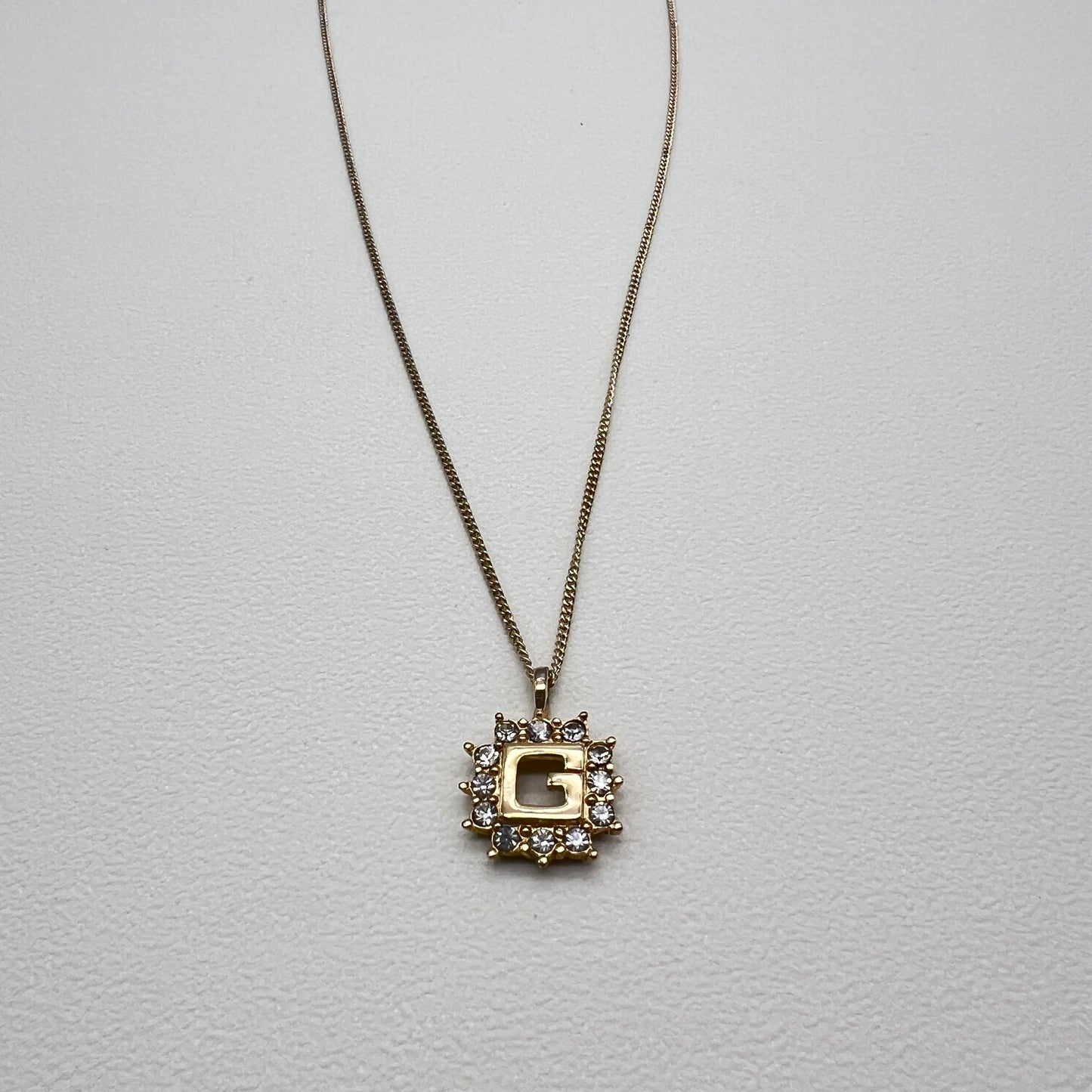 Givenchy 復古 G 標誌與萊茵石金色項鍊