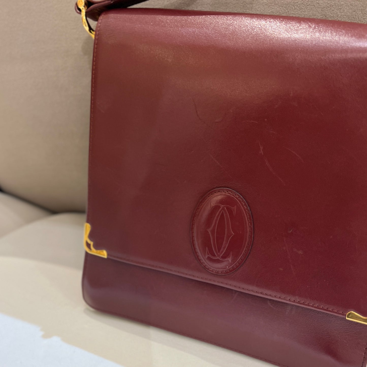 Cartier Vintage Must Line Burgundy Red Leather Shoulder Bag