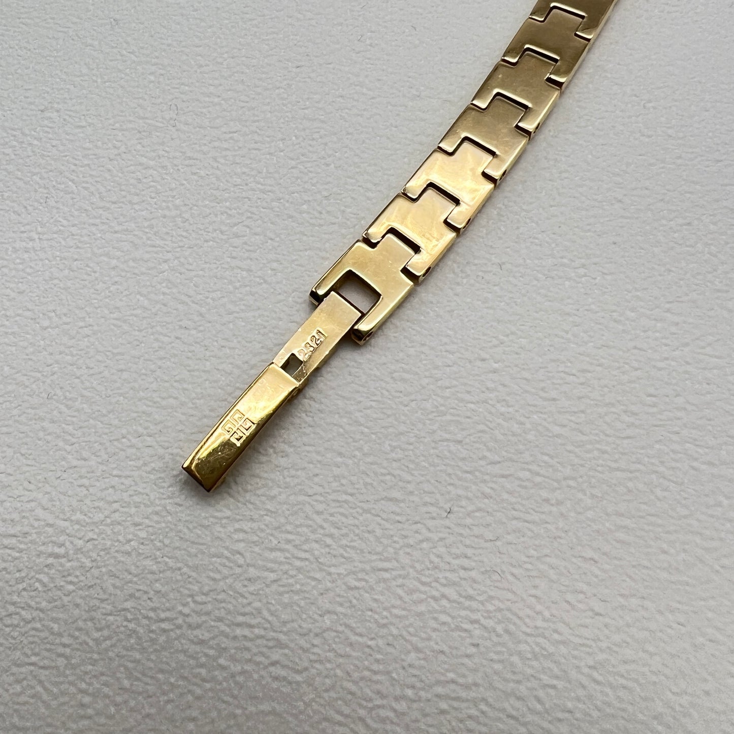紀梵希 (Givenchy) 復古長方形象牙白金色女士腕錶
