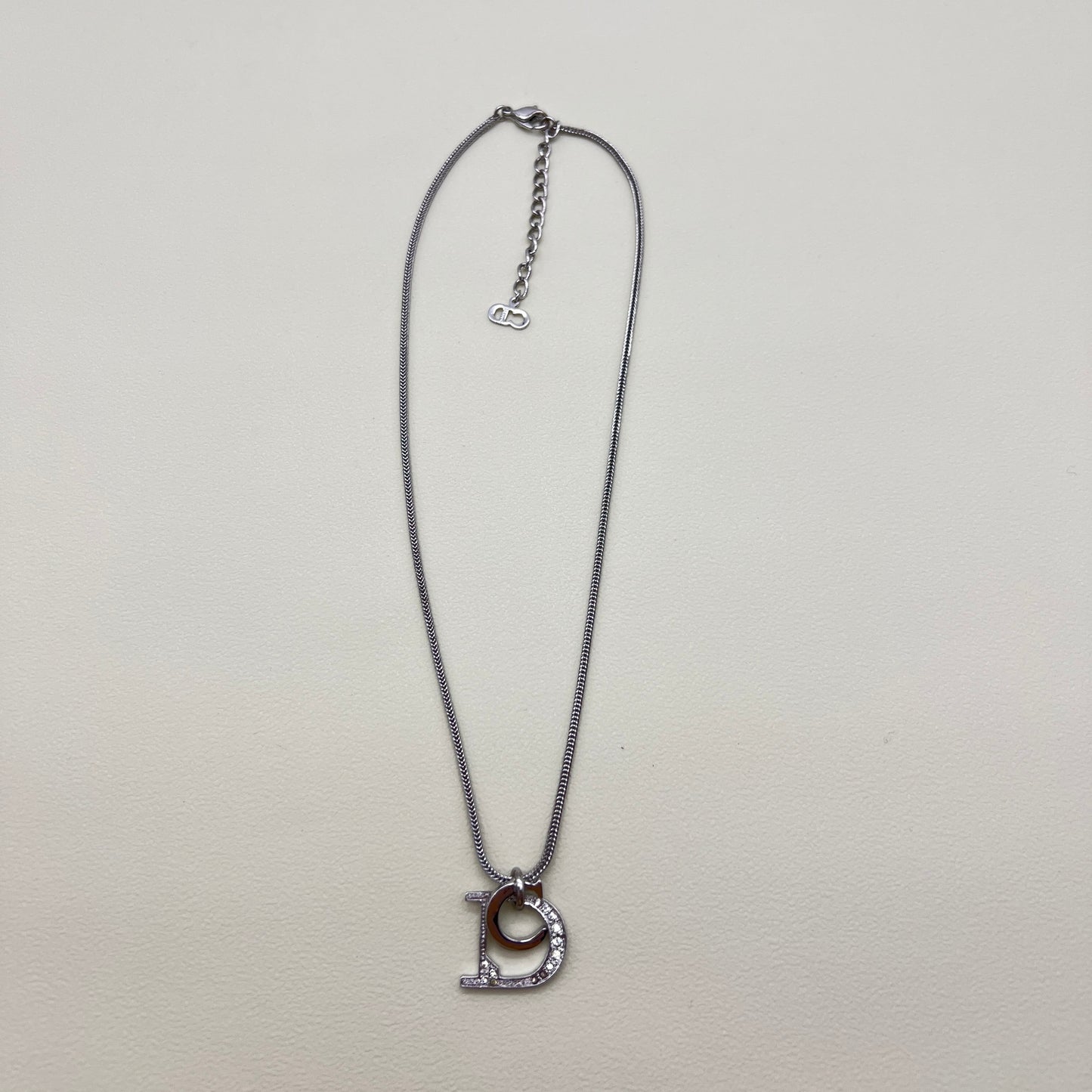 Christian Dior 復古 CD 標誌吊墜銀項鍊