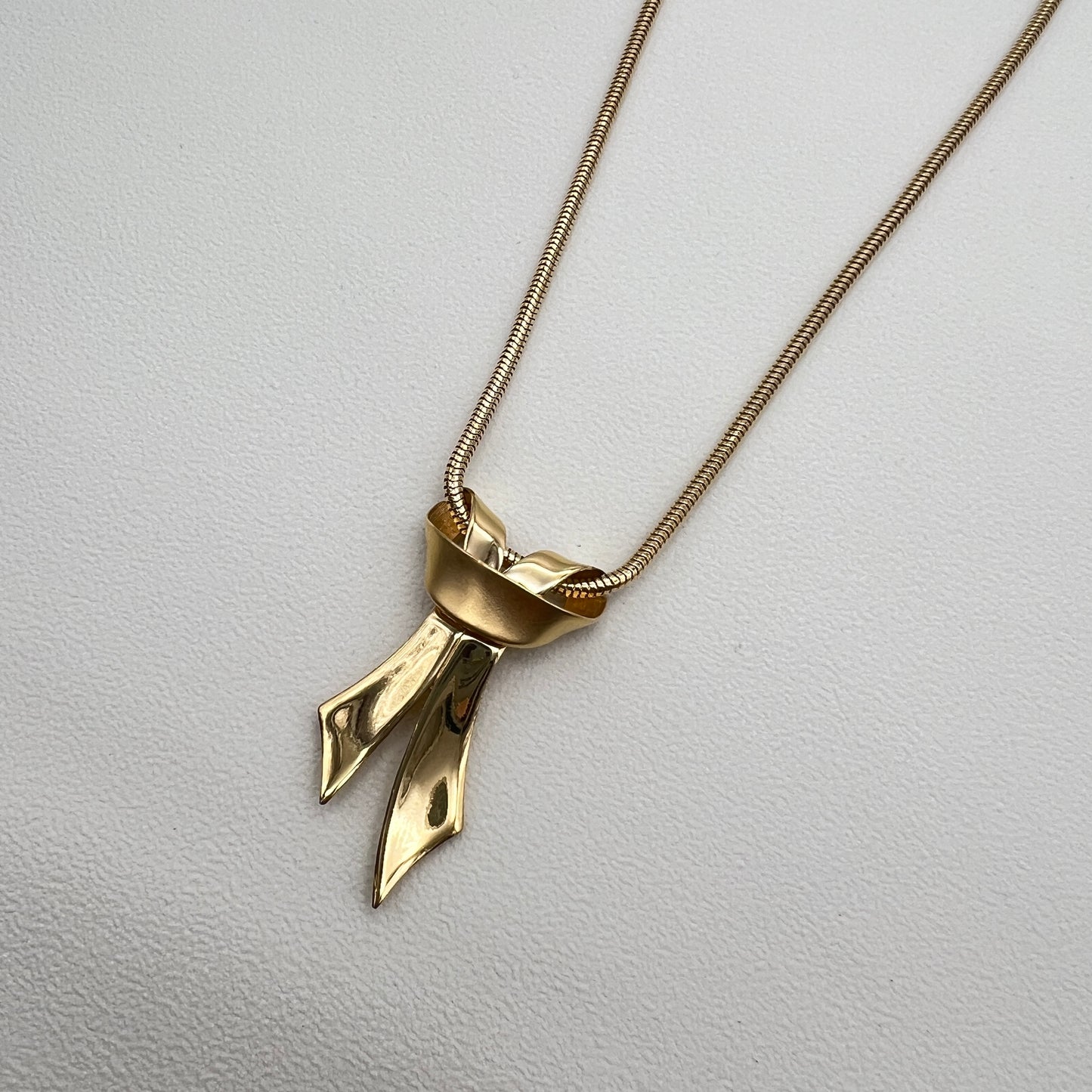Givenchy Vintage Ribbon Motif Pendant Golden Necklace