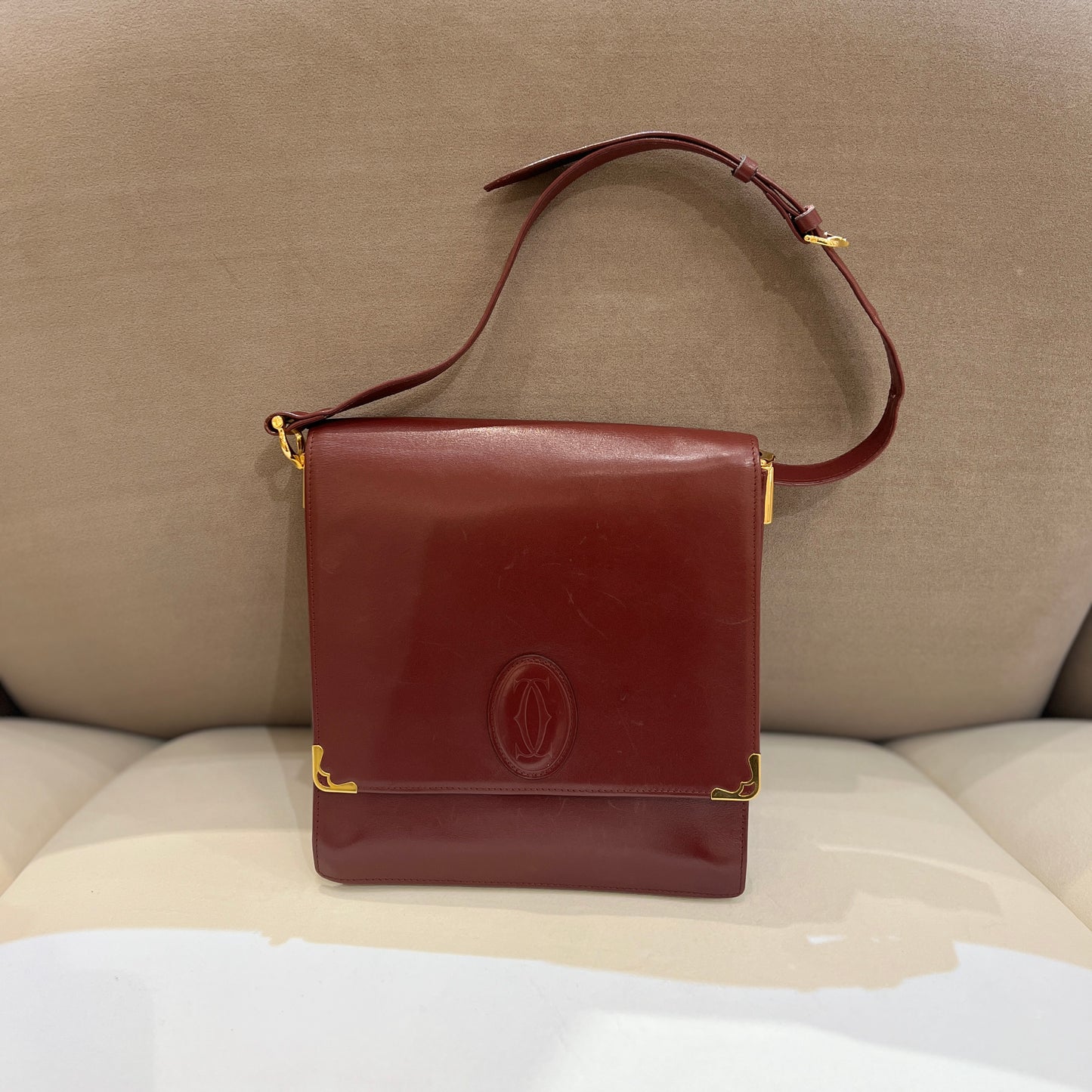 Cartier Vintage Must Line Burgundy Red Leather Shoulder Bag
